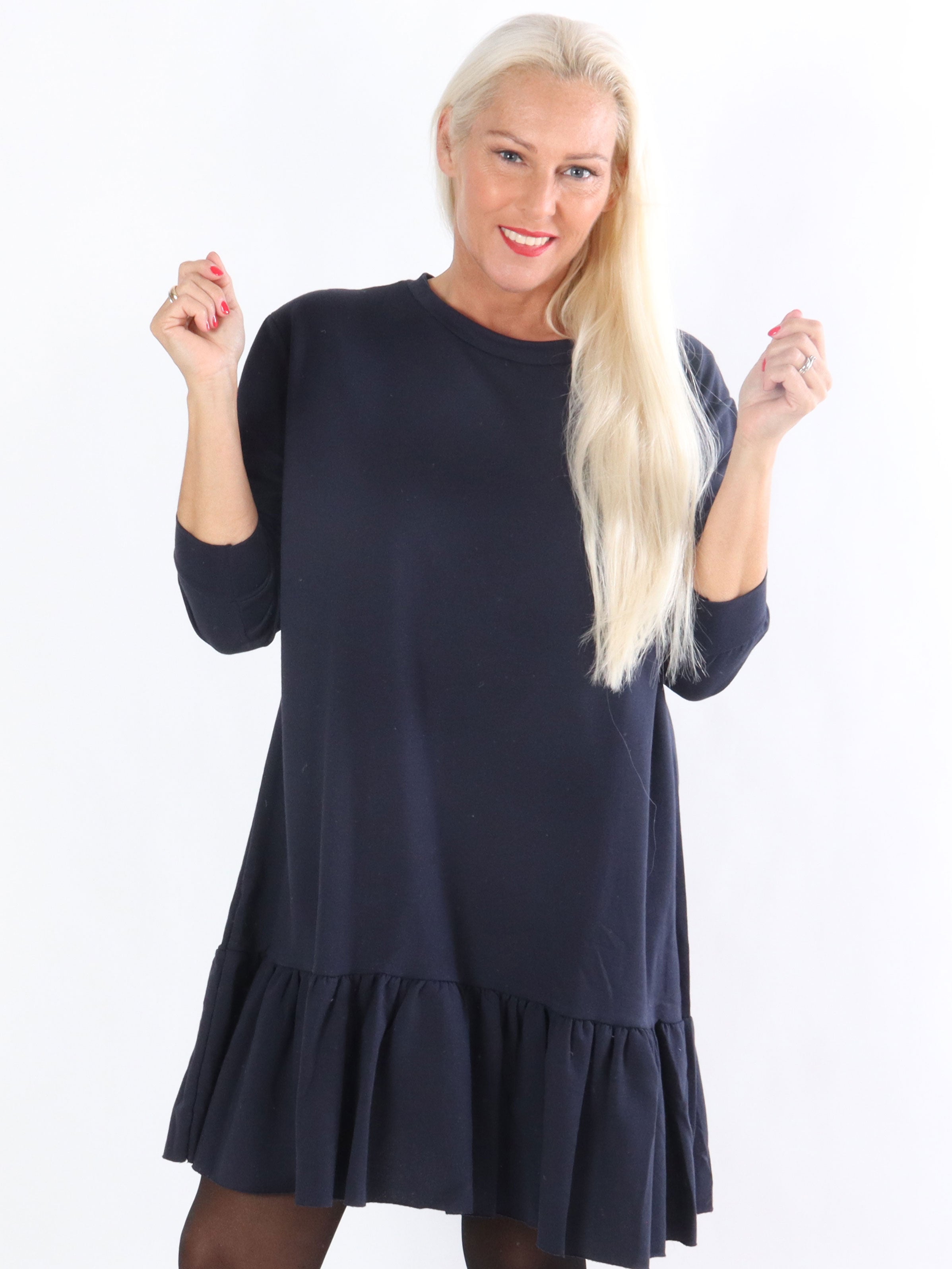 My - Armégrön joggingklänning med volangkant