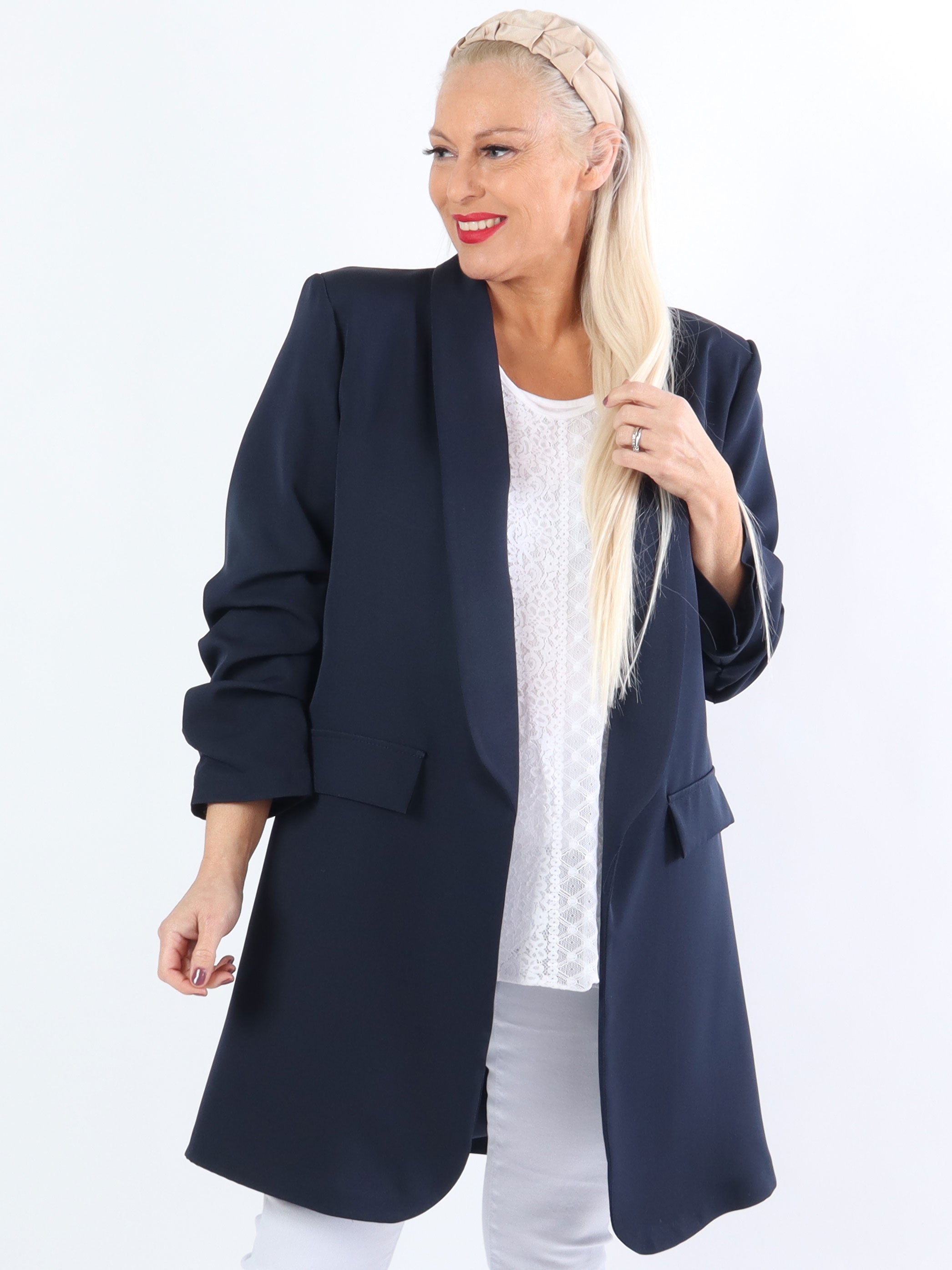 Mila Long - Snygg blazer med veck på ärmen