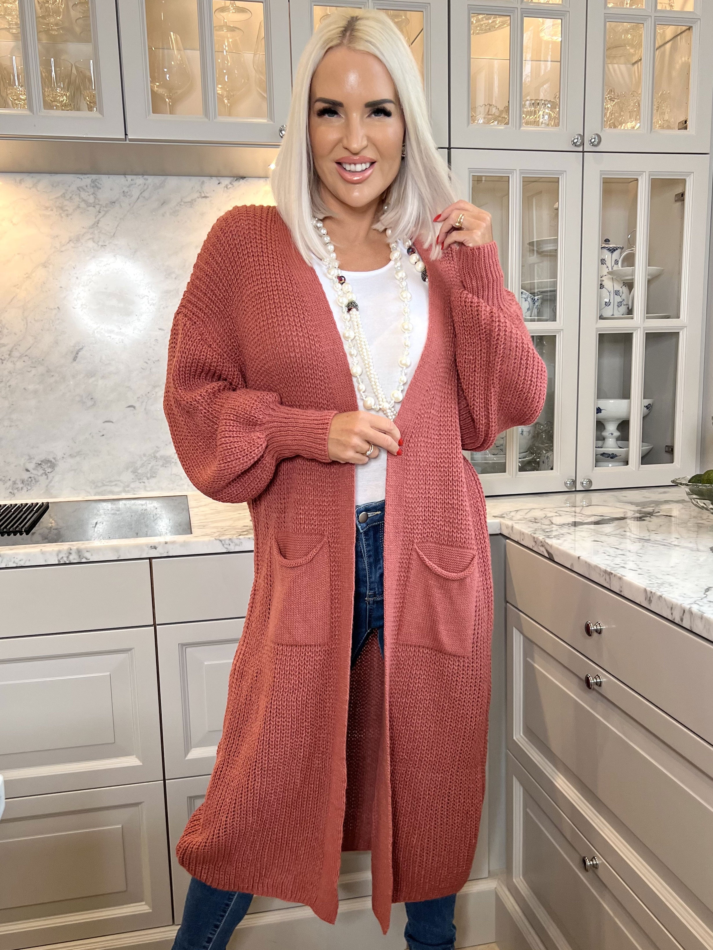 Sally - Stickad kofta med ballongärmar