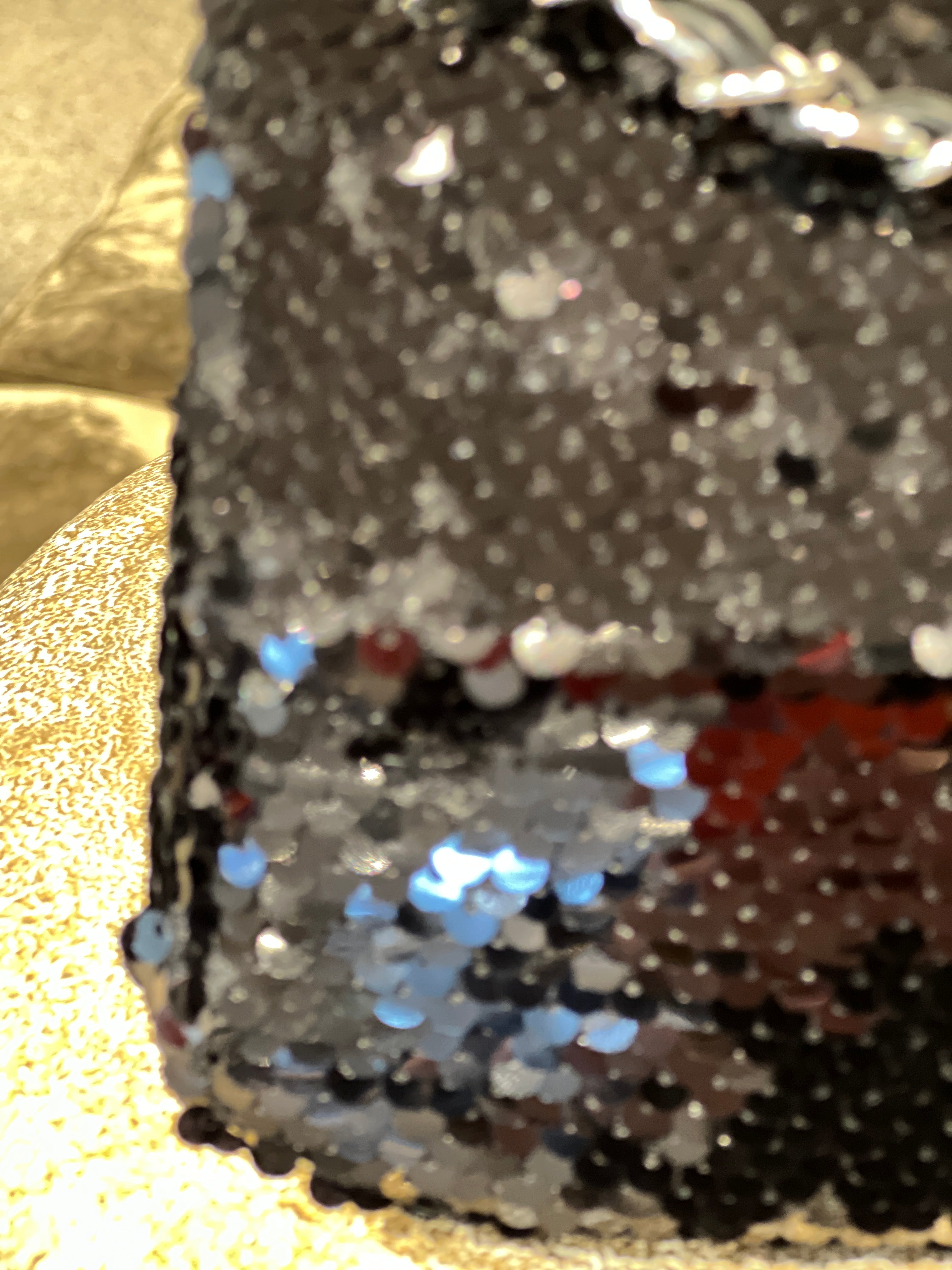 Alina - Paljettväska med silverkedja