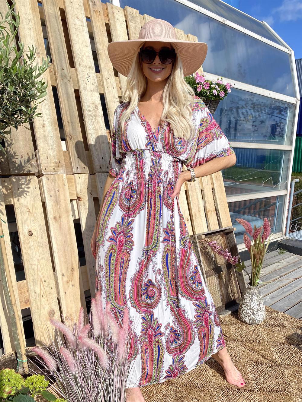 Pams - Lång mönstrad elastisk klänning