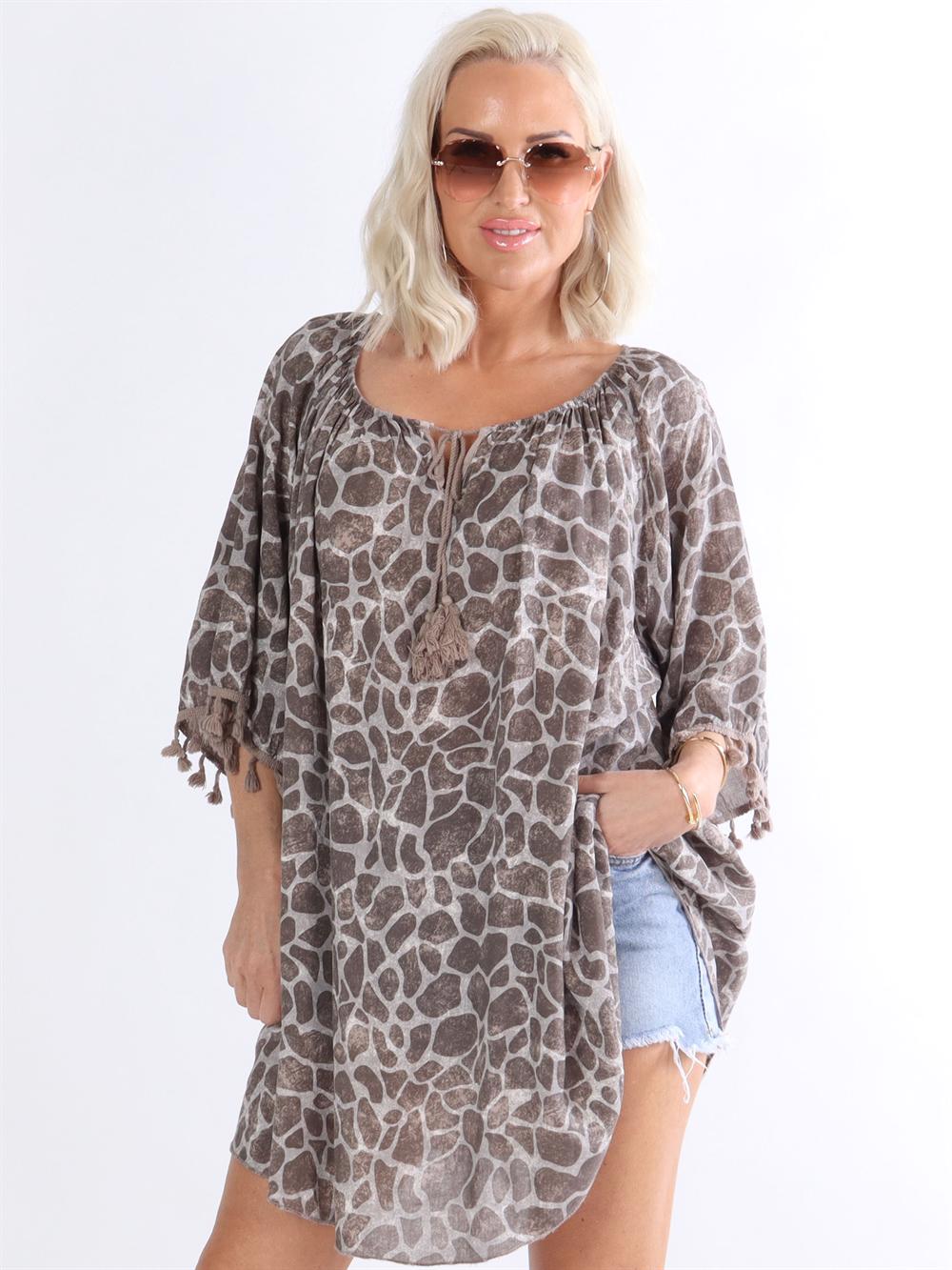 Gilsa - Mönstrad tunika med tofsar