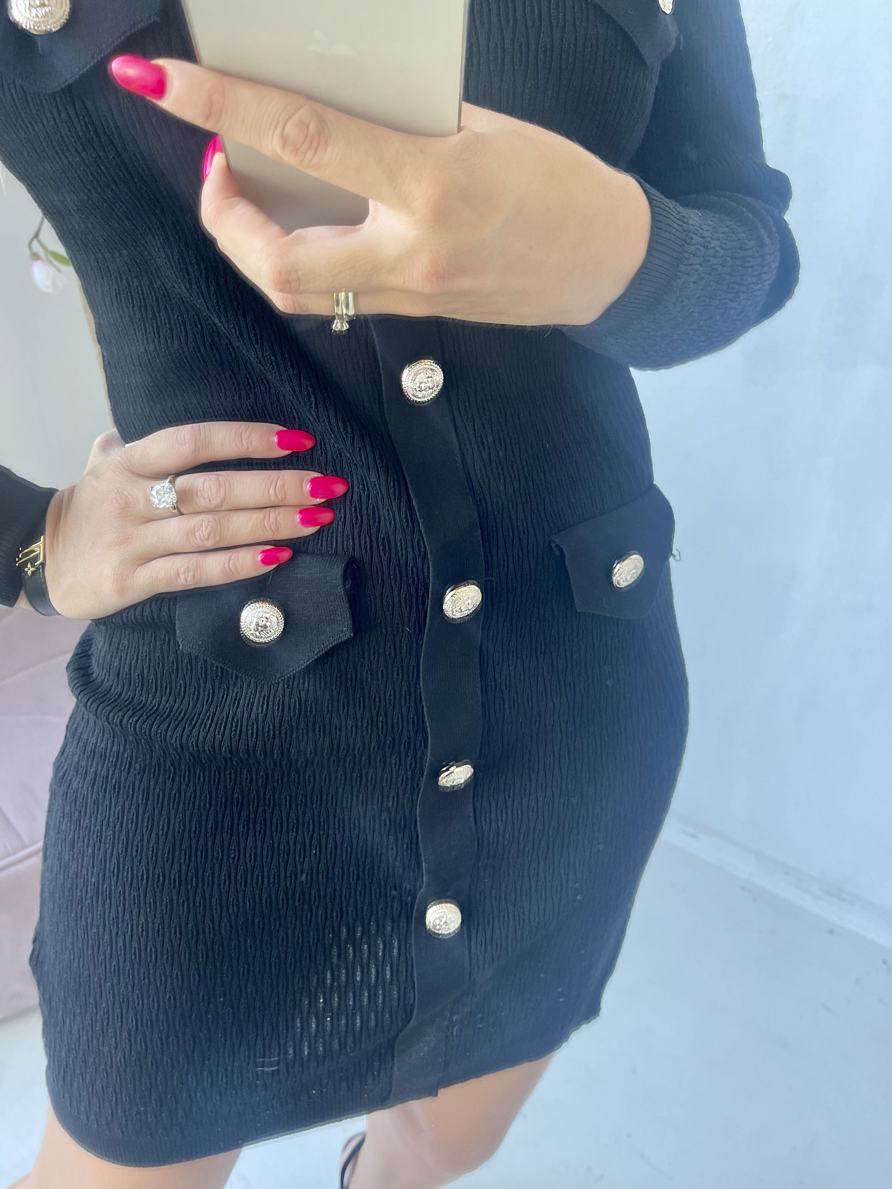 Melody -  Vacker klänning i viskos med guldknappar