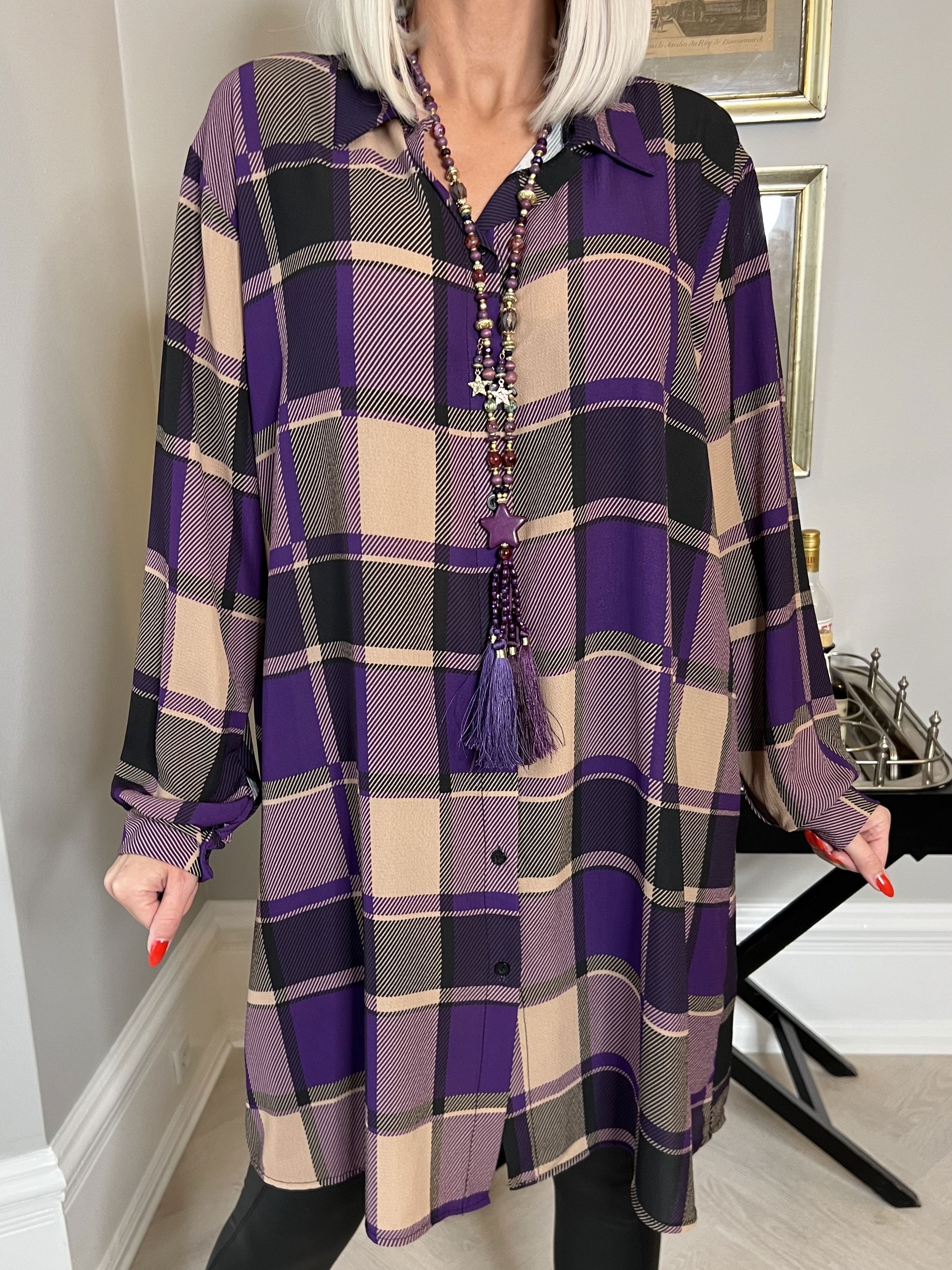 Felippa - Fin skjortklänning i plus size i rutigt tyg