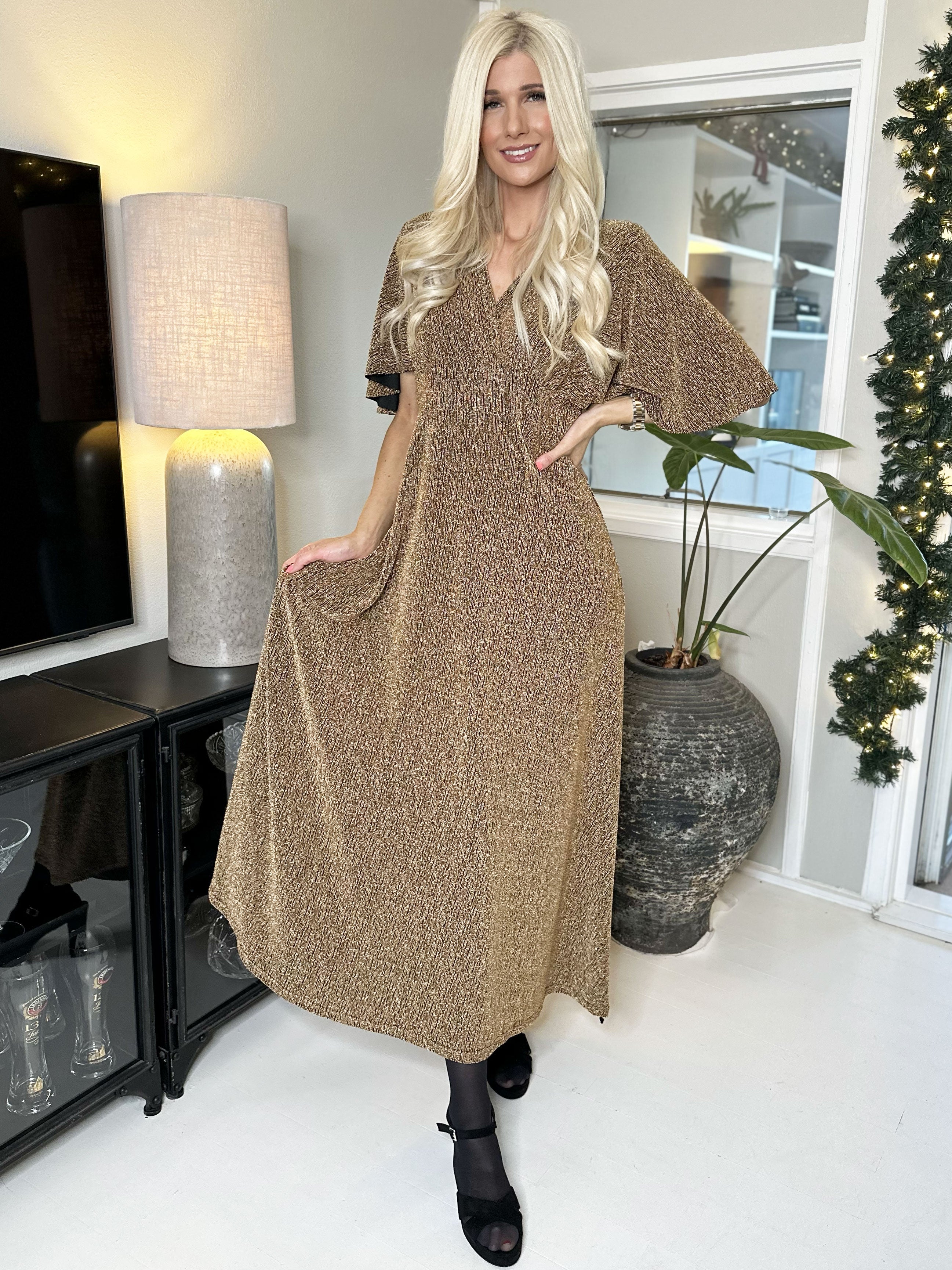 Julia - Lång elastisk klänning med glittertrådar