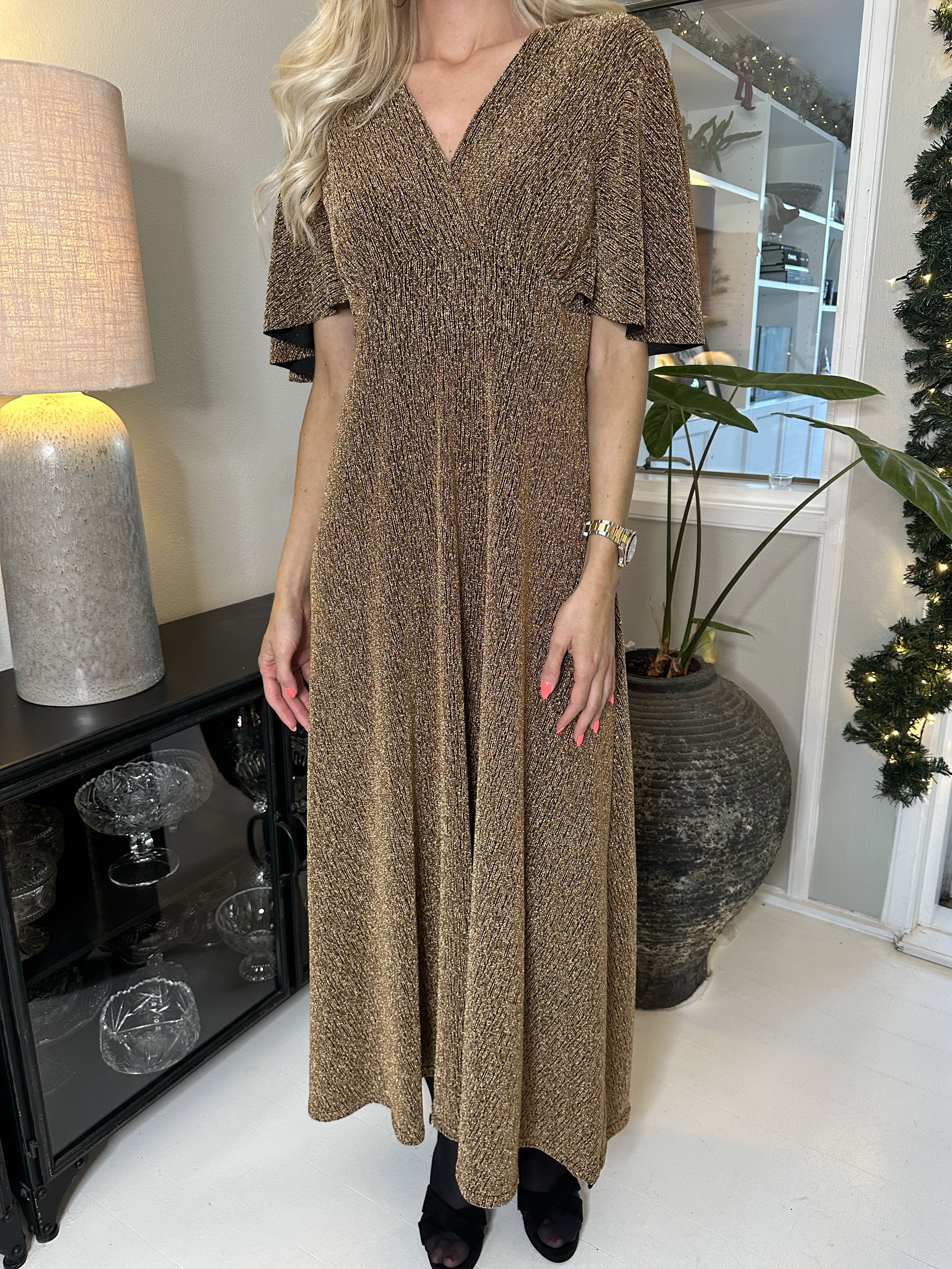 Julia - Lång elastisk klänning med glittertrådar