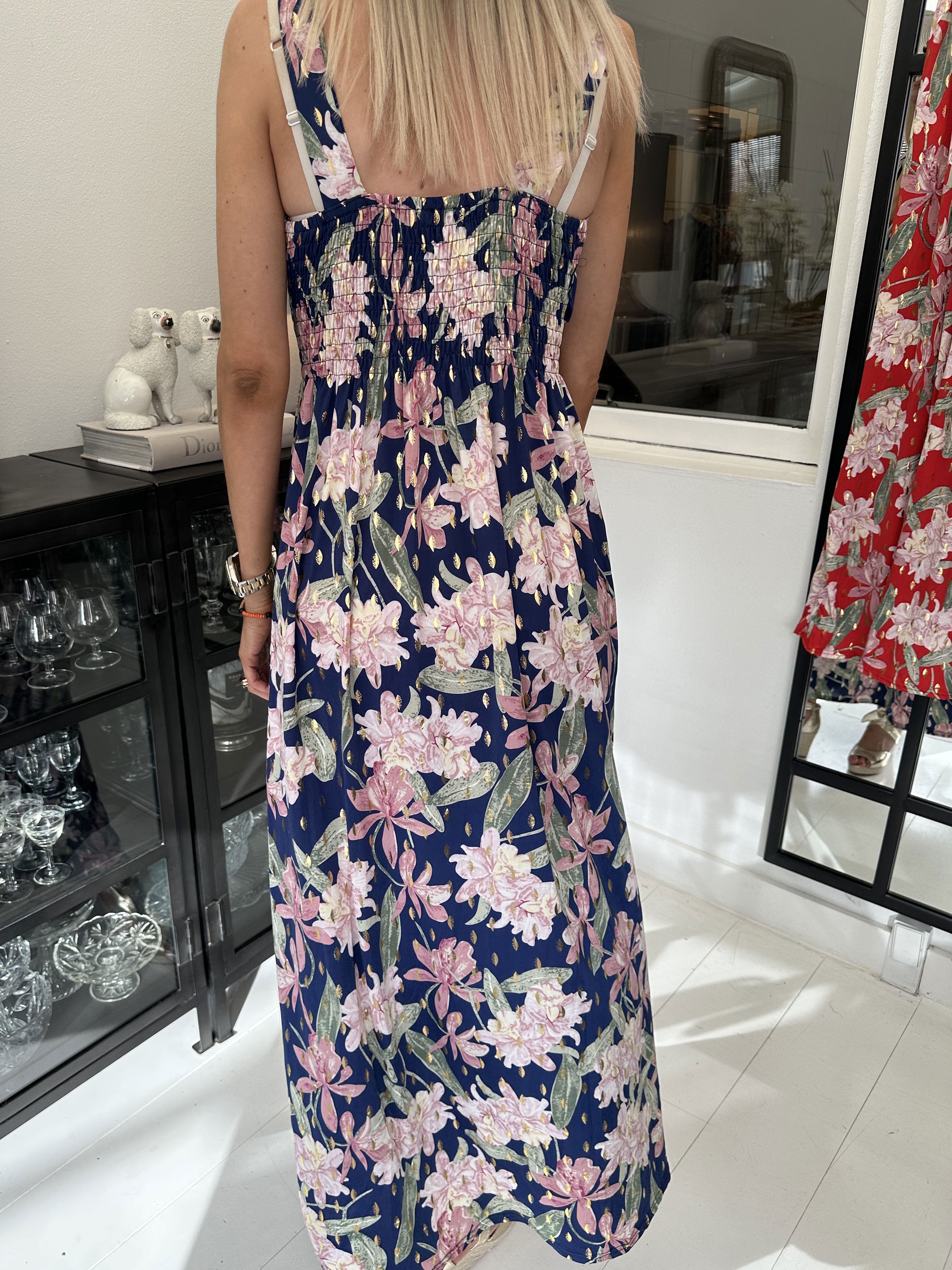 Kenza Flower - Klänning med band i elastiskt tyg