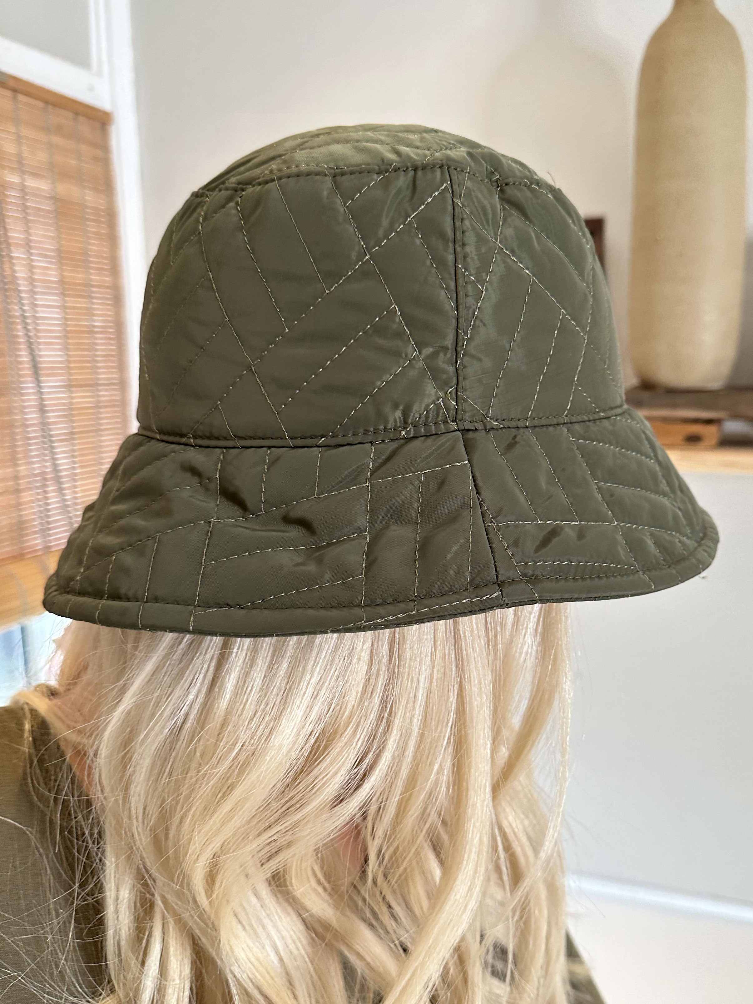 Gabriella - Söt båthatt med sömmar