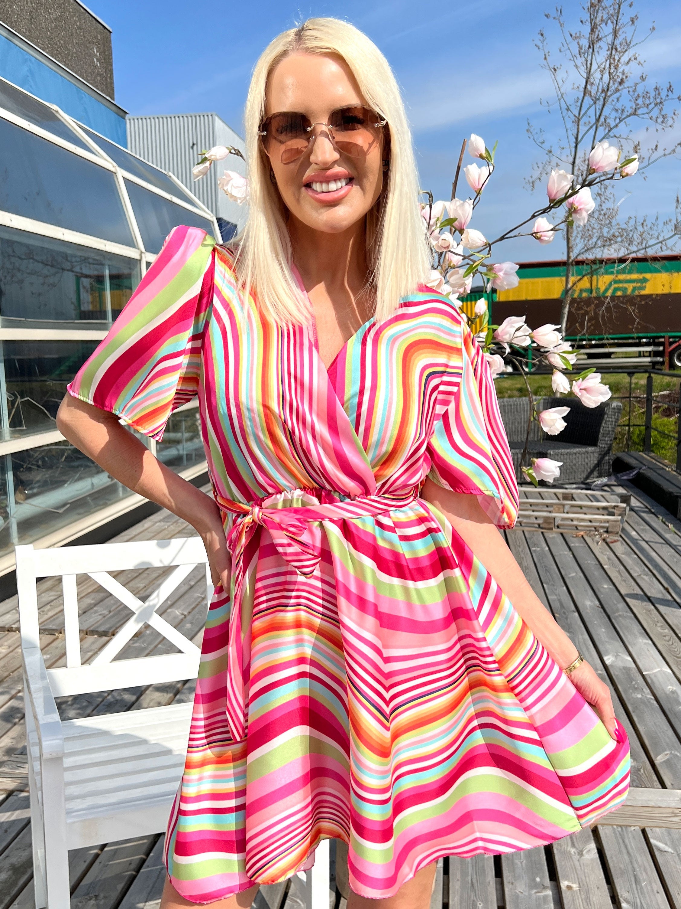 Alix - Randig klänning i flerfärgade nyanser