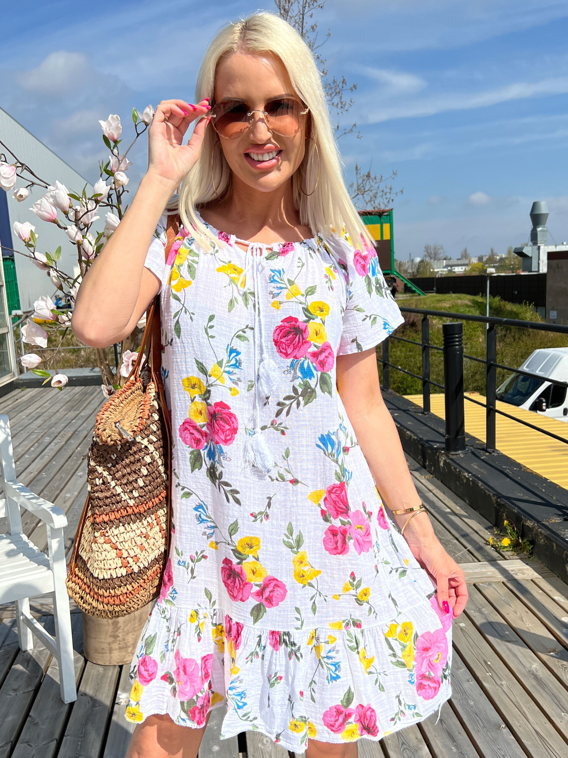 Feliz - Klänning med blommönster