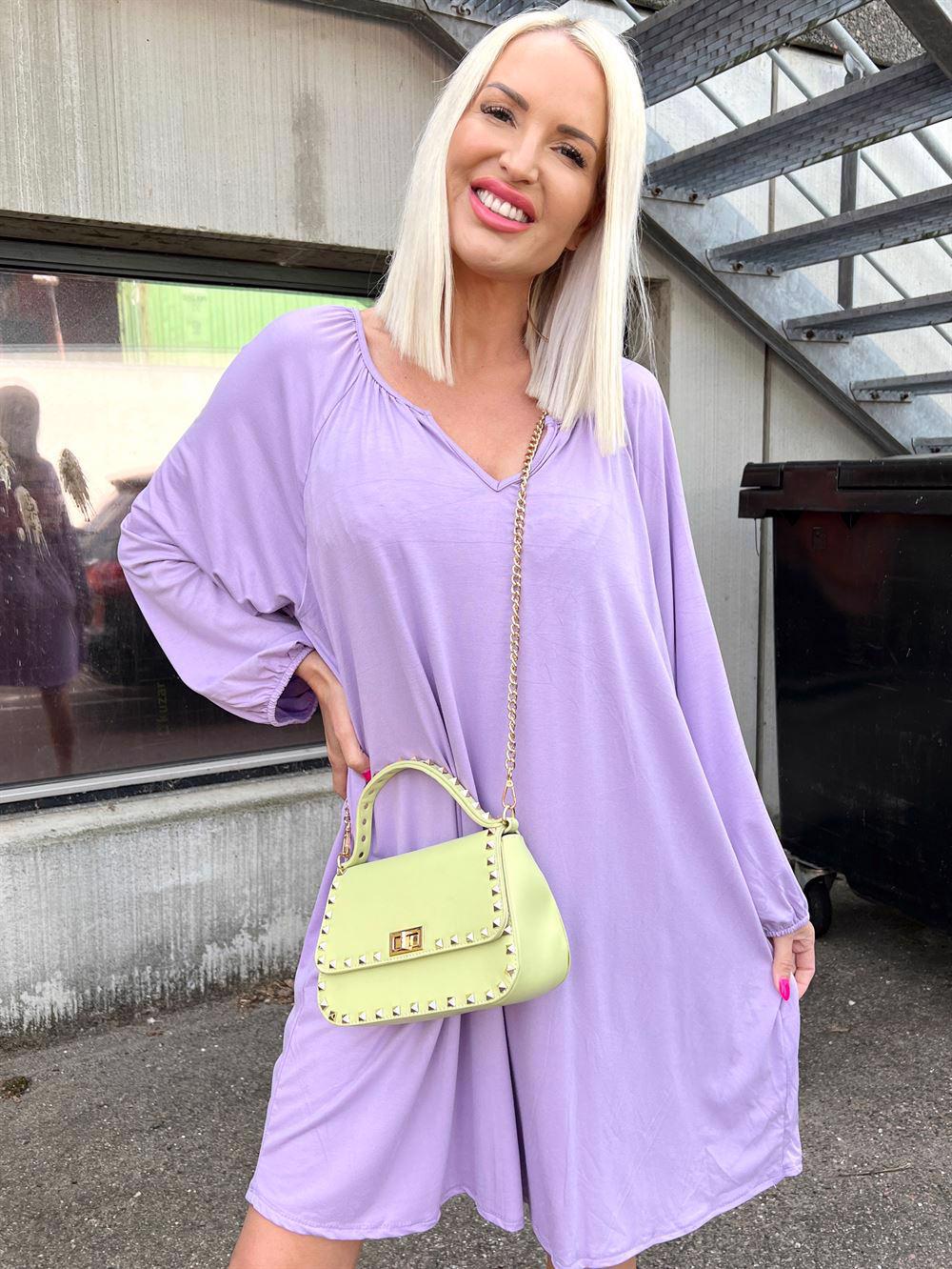 Anika - Enkel tunikaklänning i elastisk mjuk kvalitet