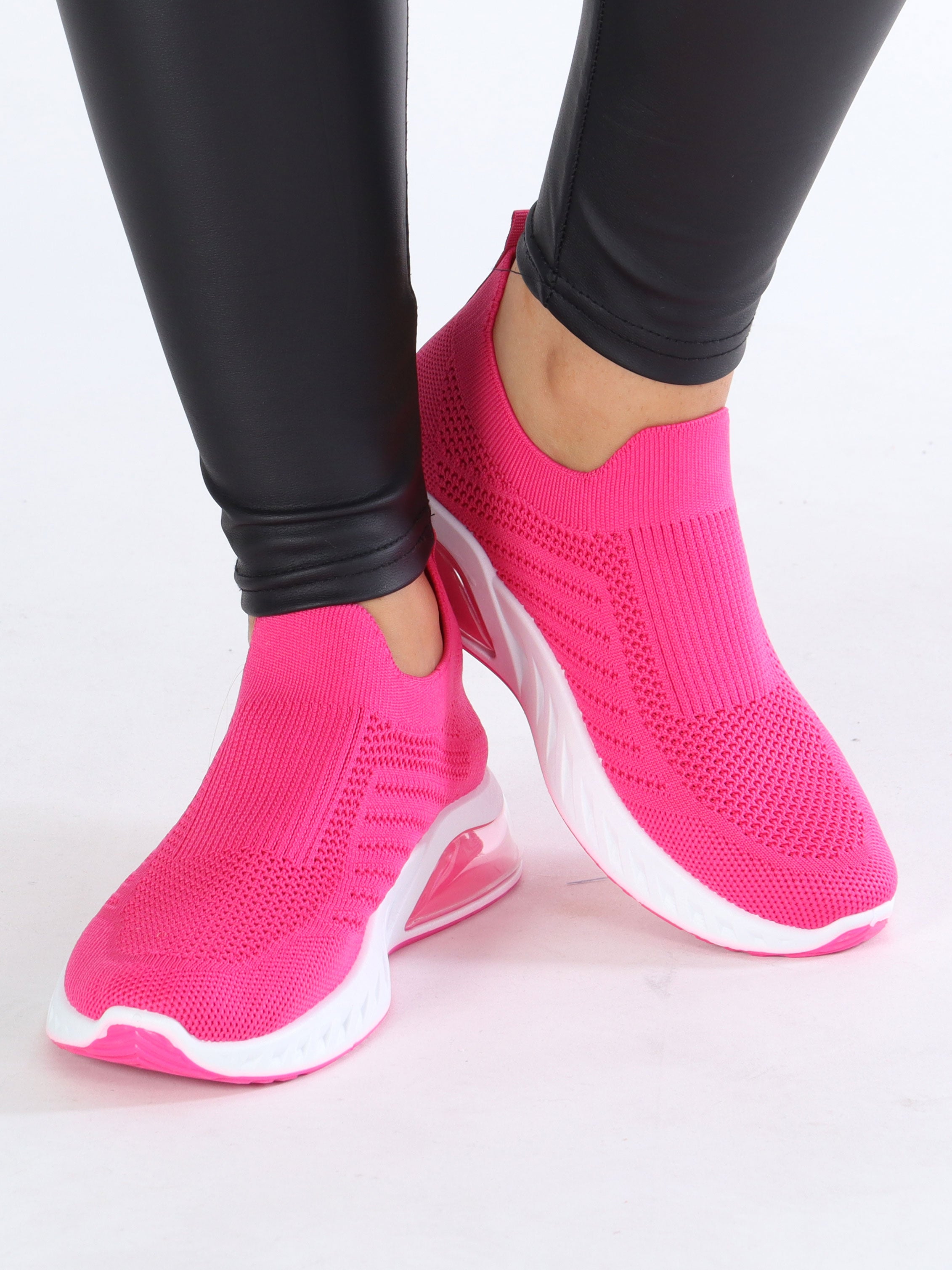 Halina - Coola sock sneakers som är lätta att hoppa i