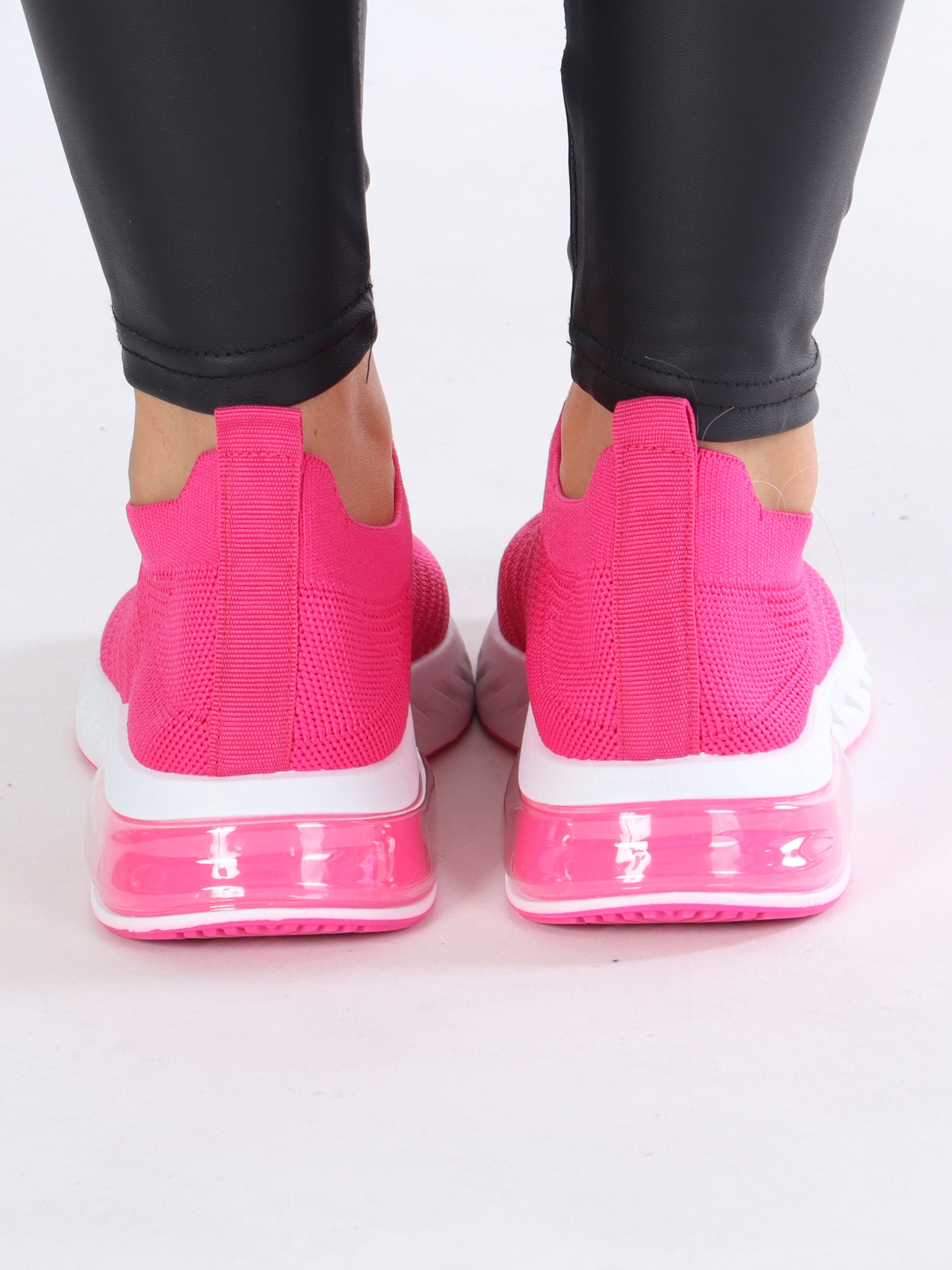 Halina - Coola sock sneakers som är lätta att hoppa i