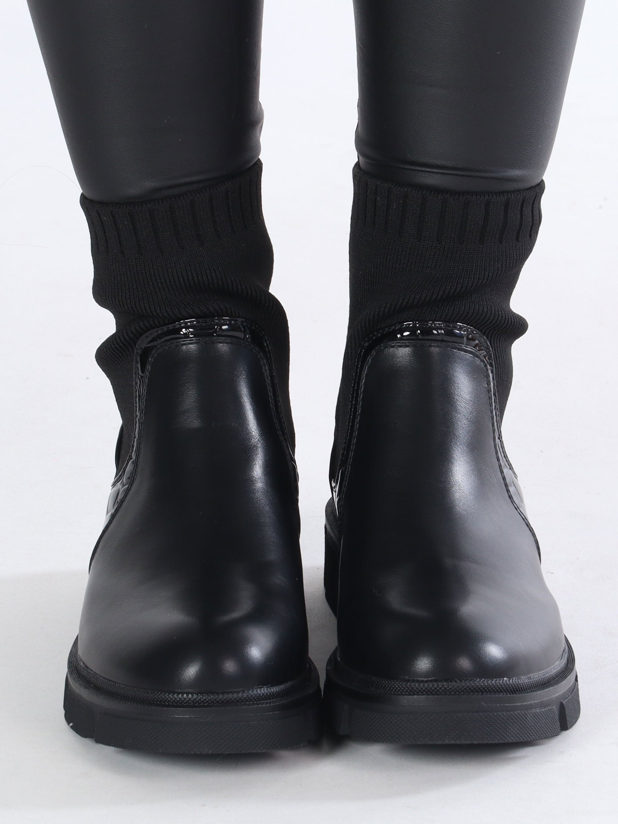 Anka - Feta stövlar med elastiskt skaft