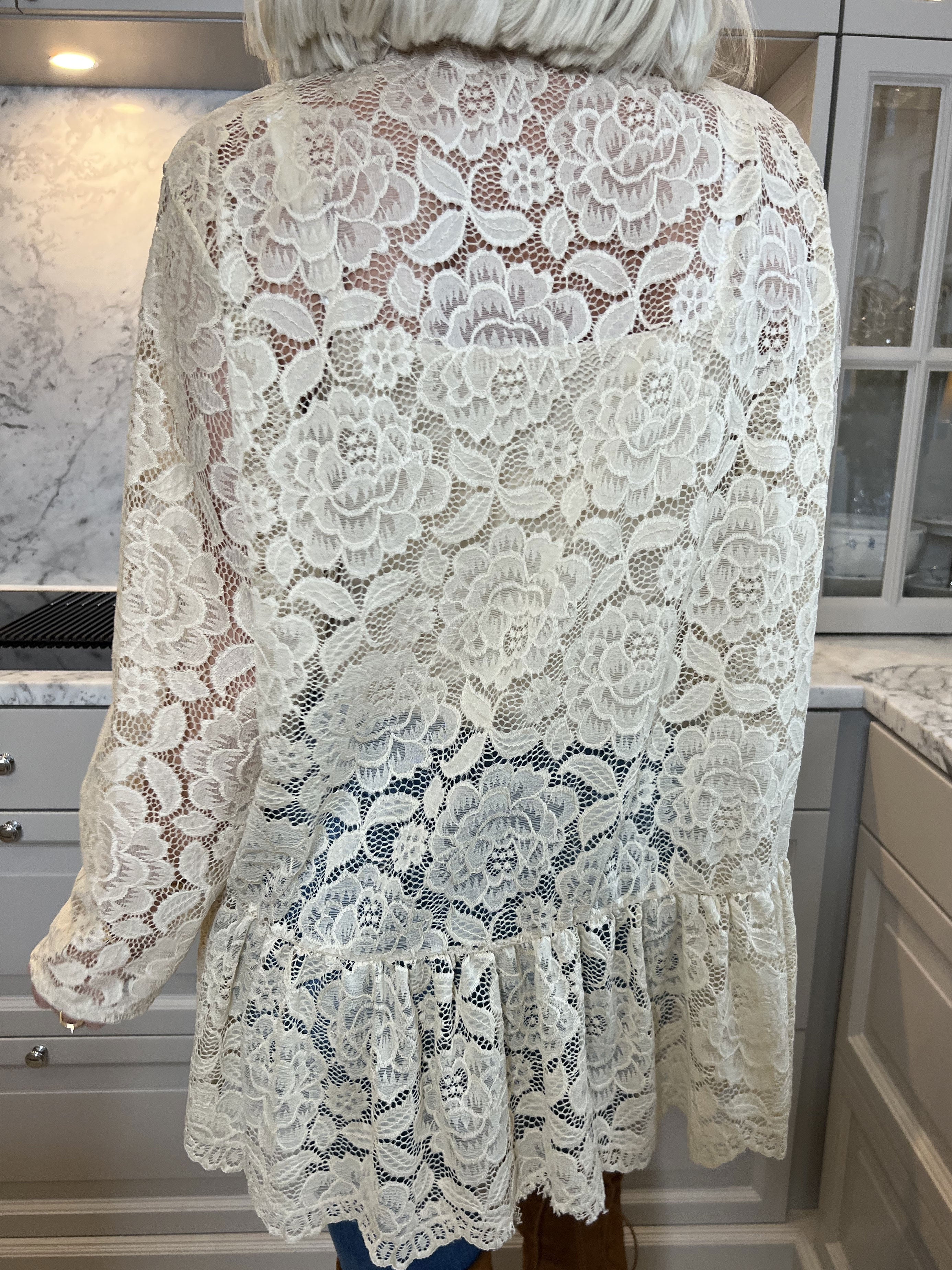 Natalya - Söt och feminin spetstunika