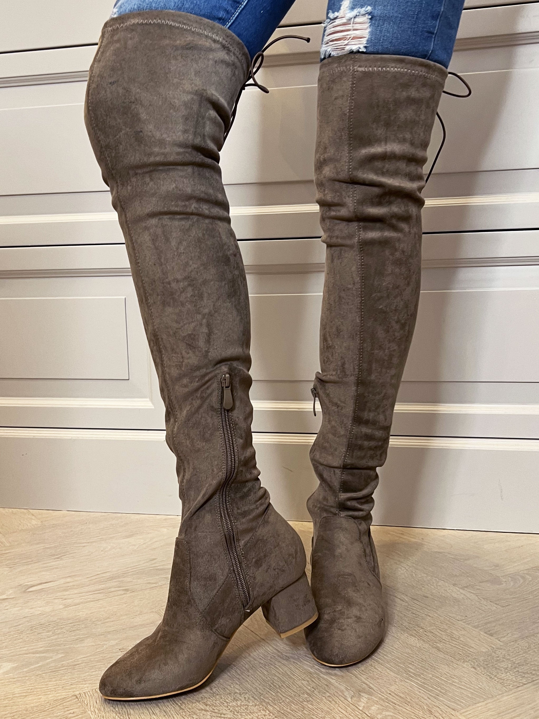 Olivia - Overknee boots med liten klack
