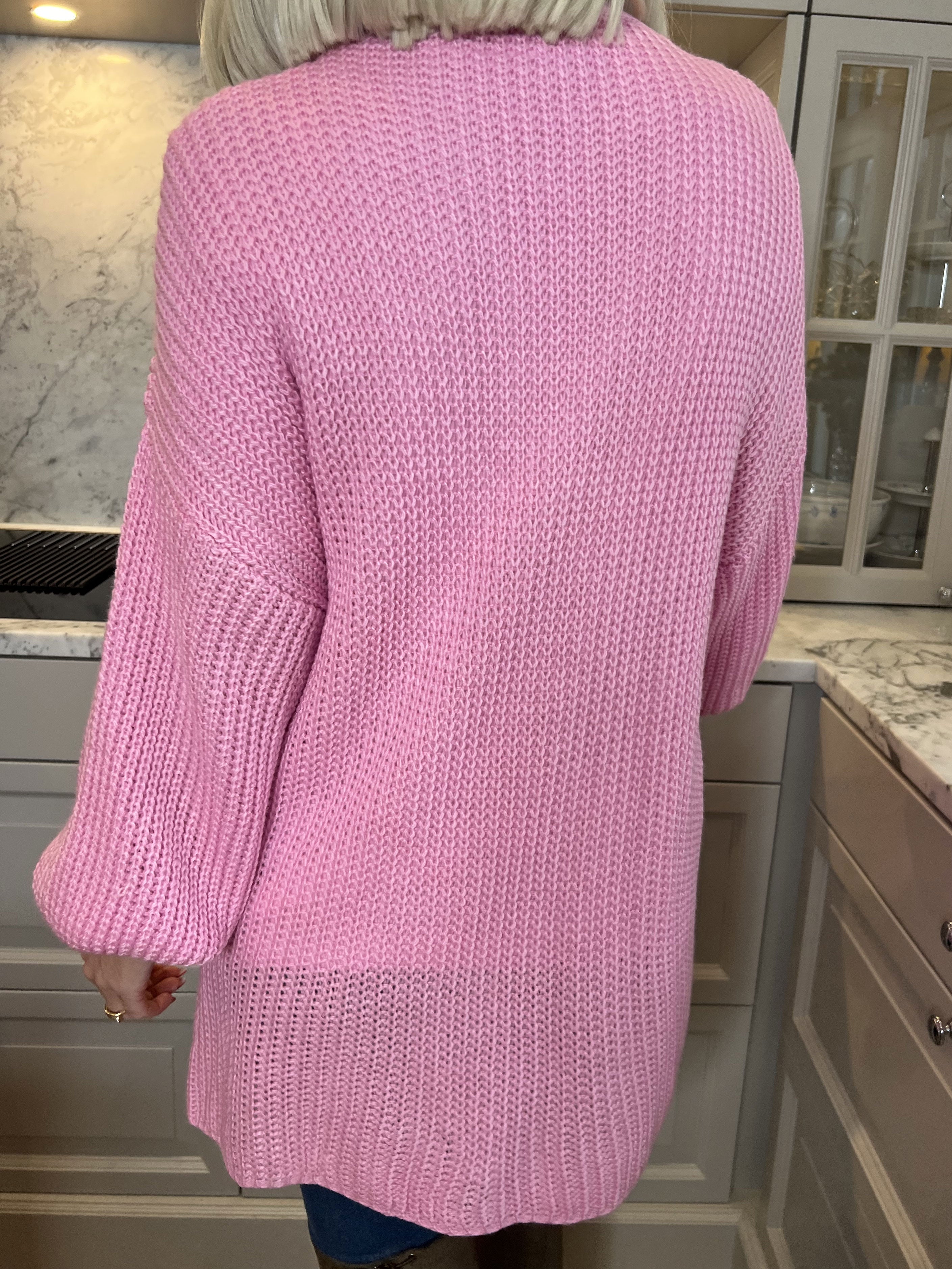 Sally Short - Söt stickad kofta med ballongärmar