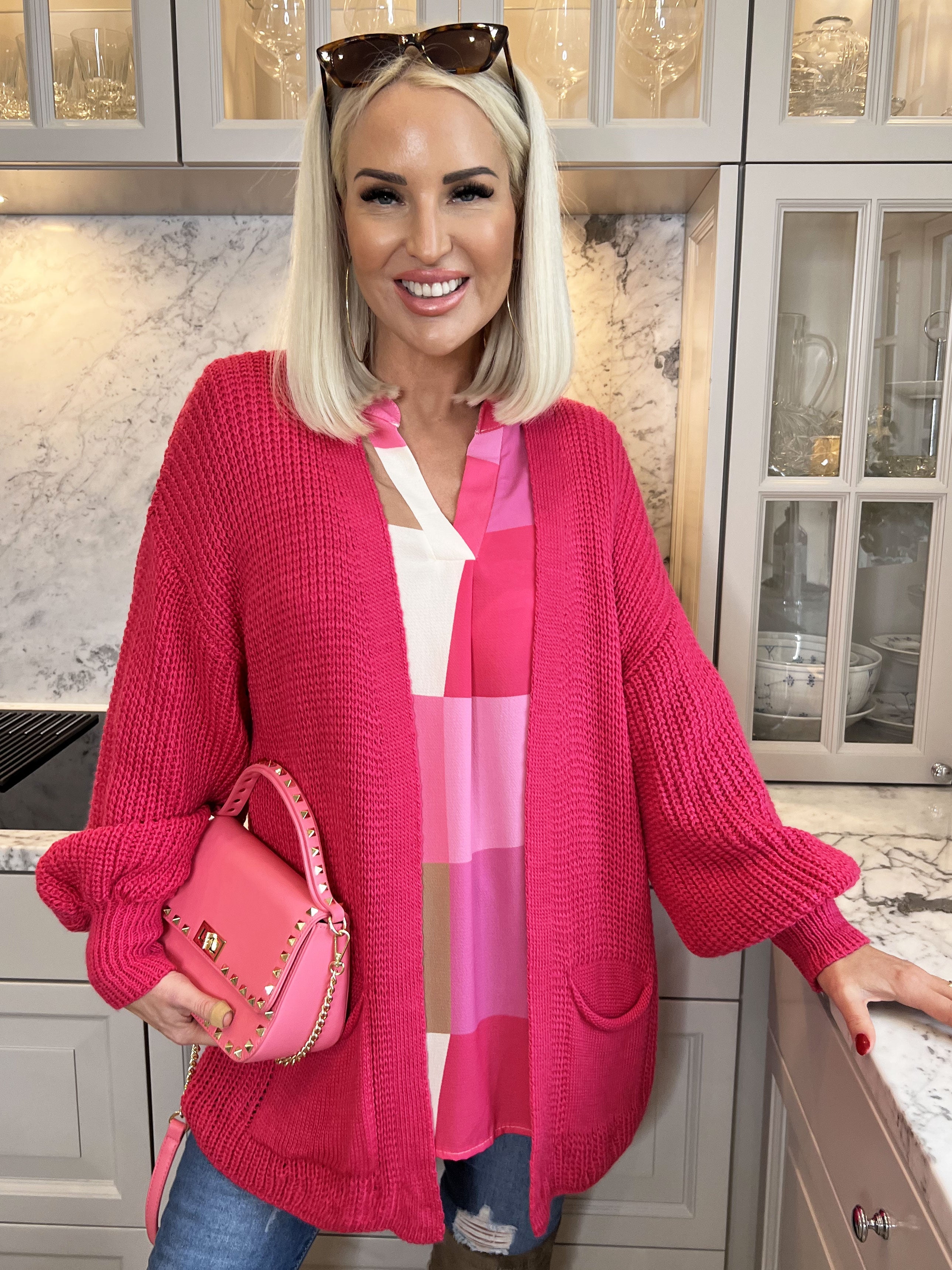 Sally Short - Söt stickad kofta med ballongärmar