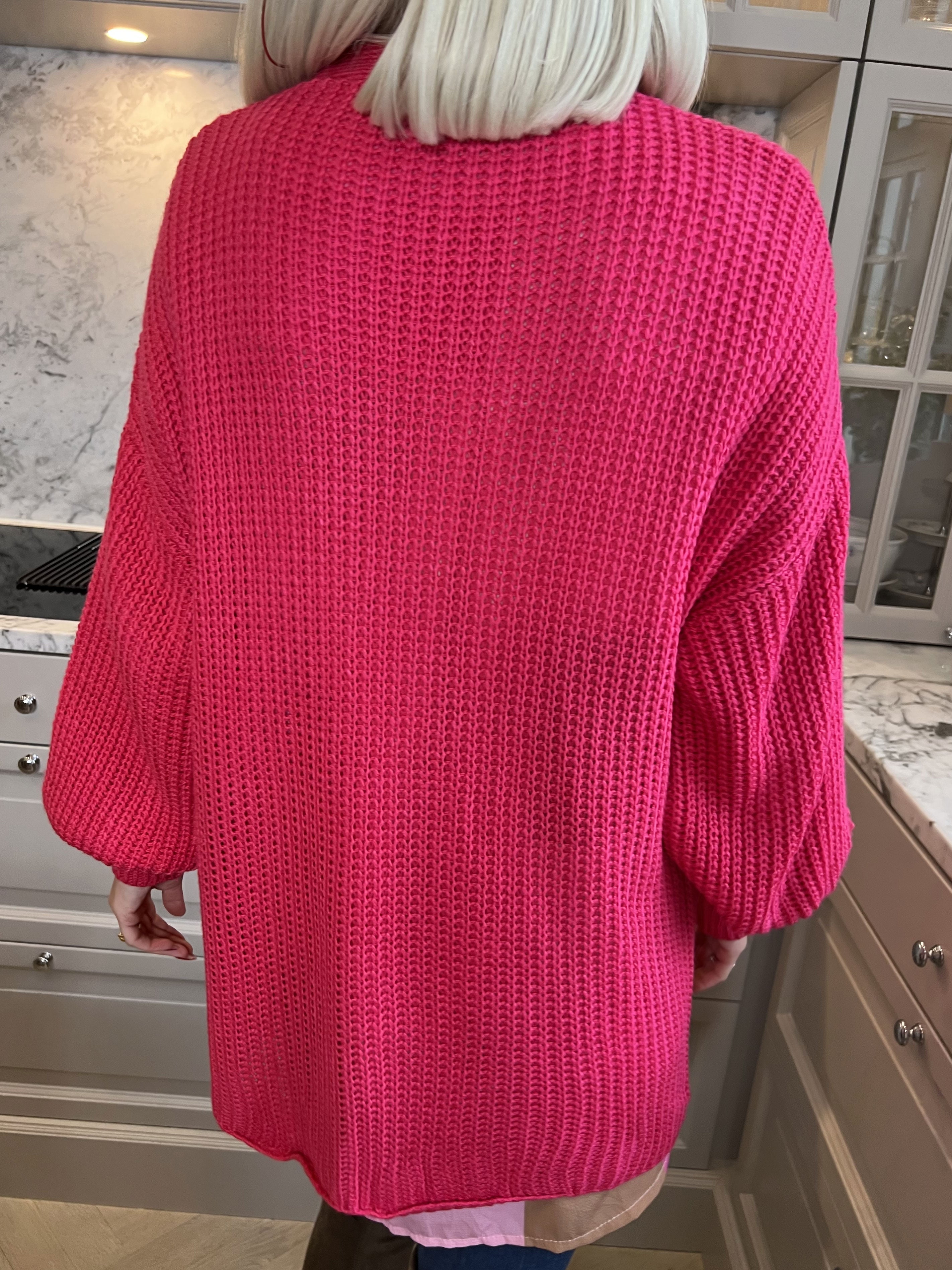 Sally Short - Söt stickad kofta med ballongärmar