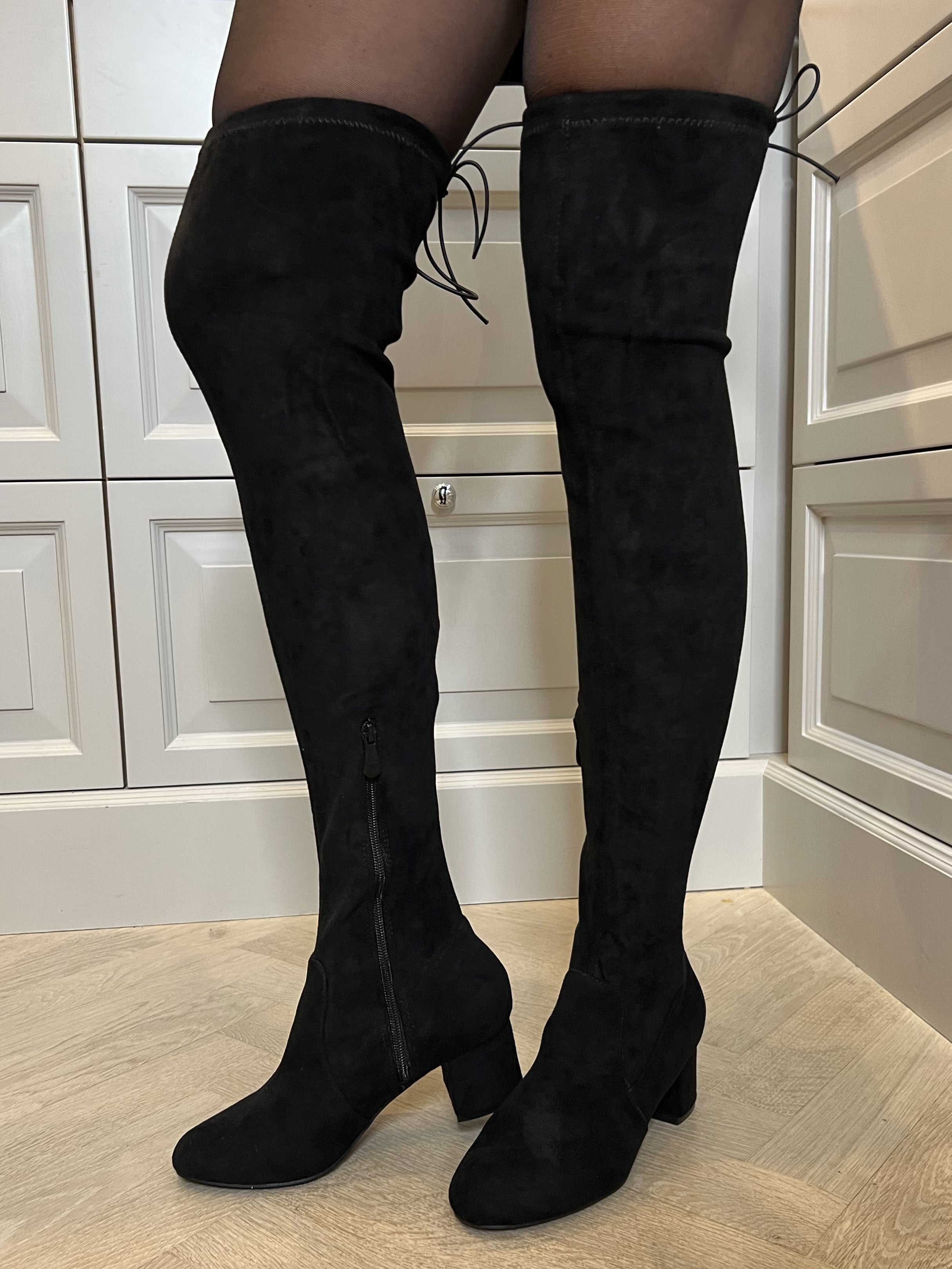 Olivia - Overknee boots med liten klack