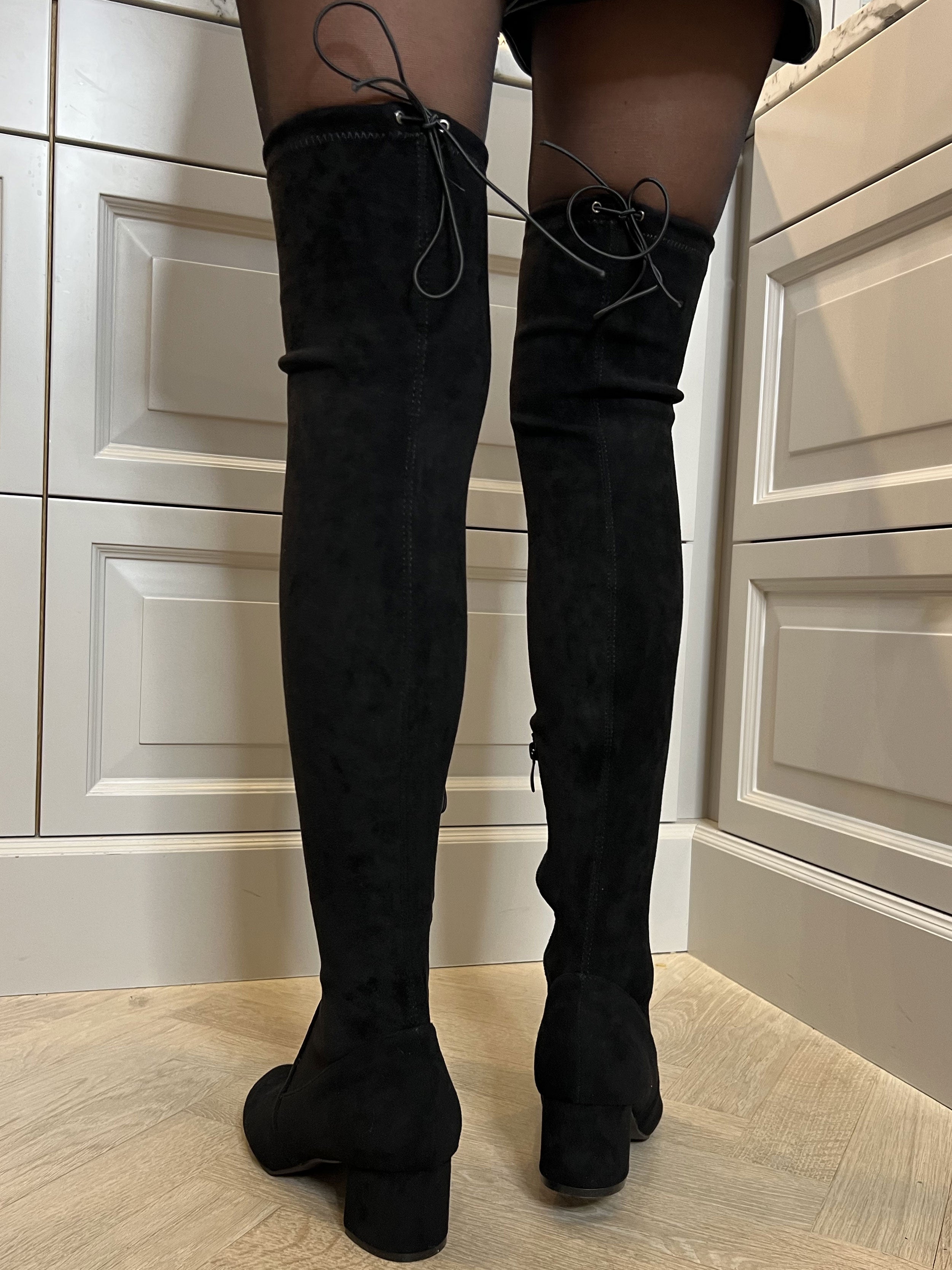 Olivia - Overknee boots med liten klack