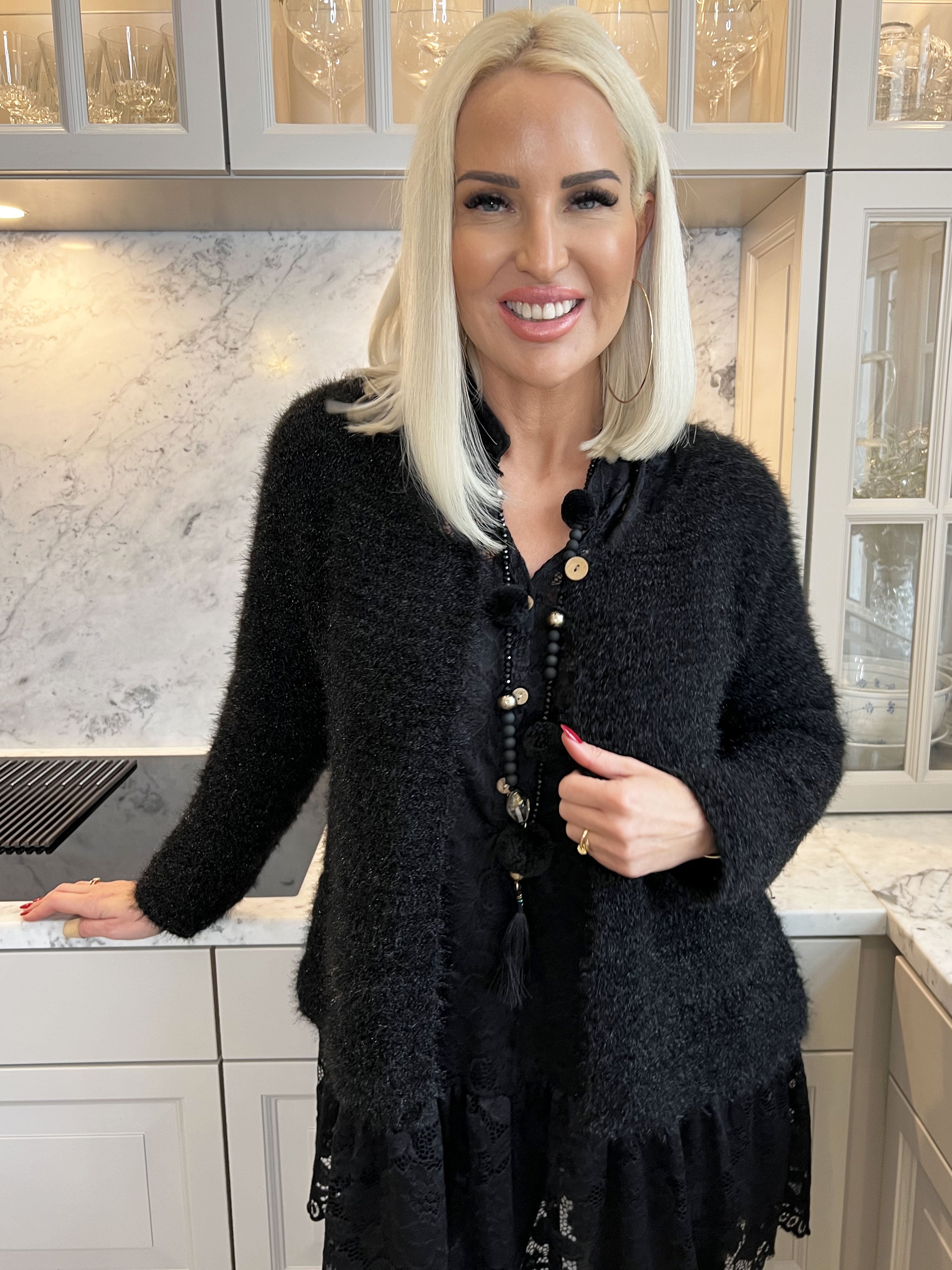 Melly - Mjuk kofta med en knapp