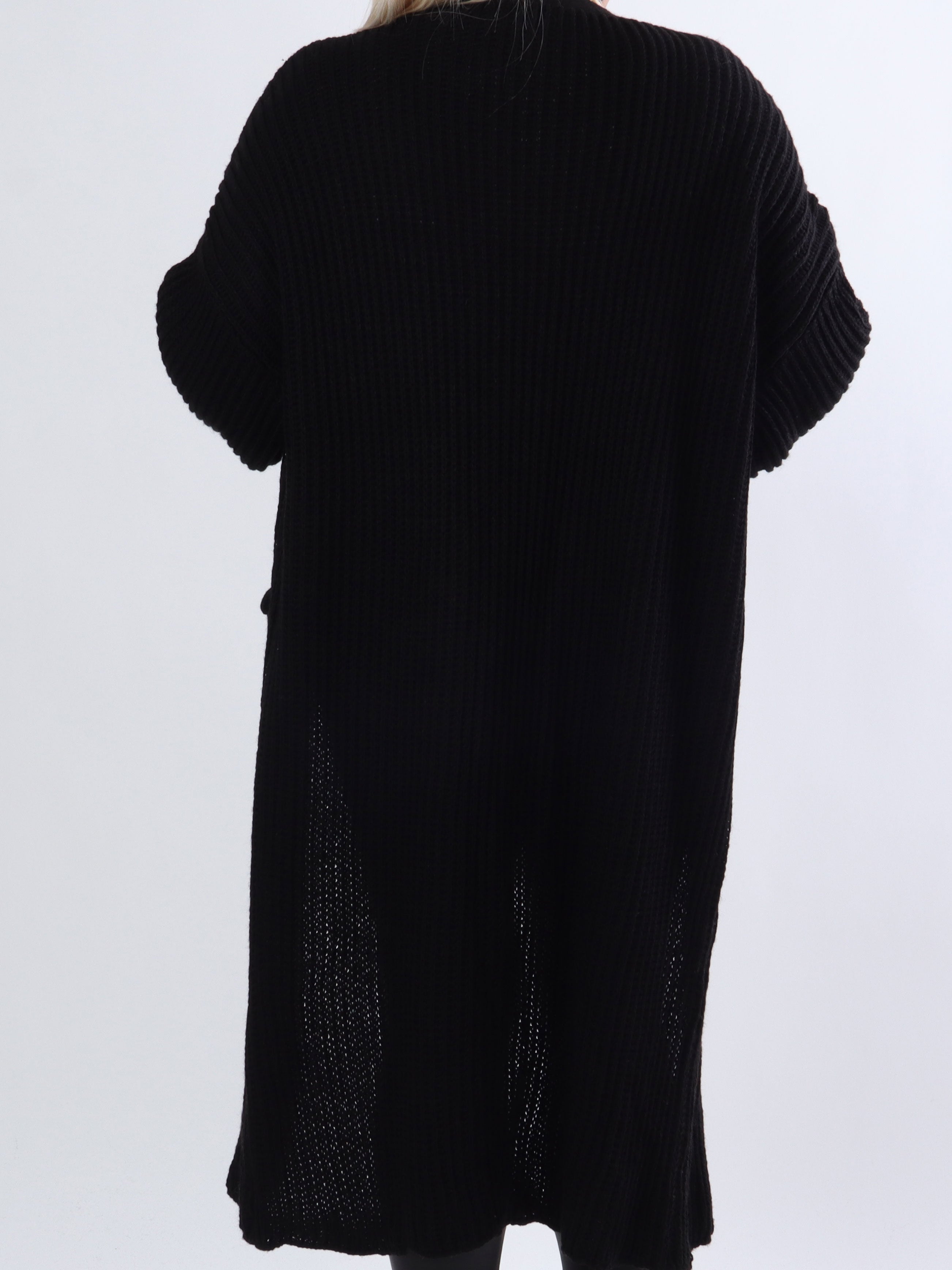 Sally - Stickad plus size kofta med ballongärmar