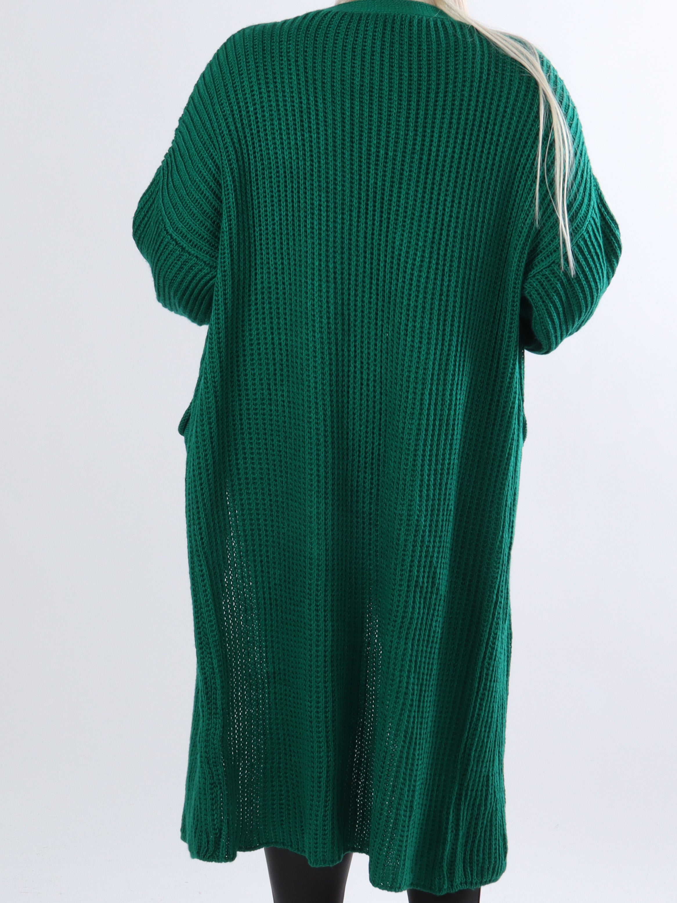 Sally - Stickad plus size kofta med ballongärmar