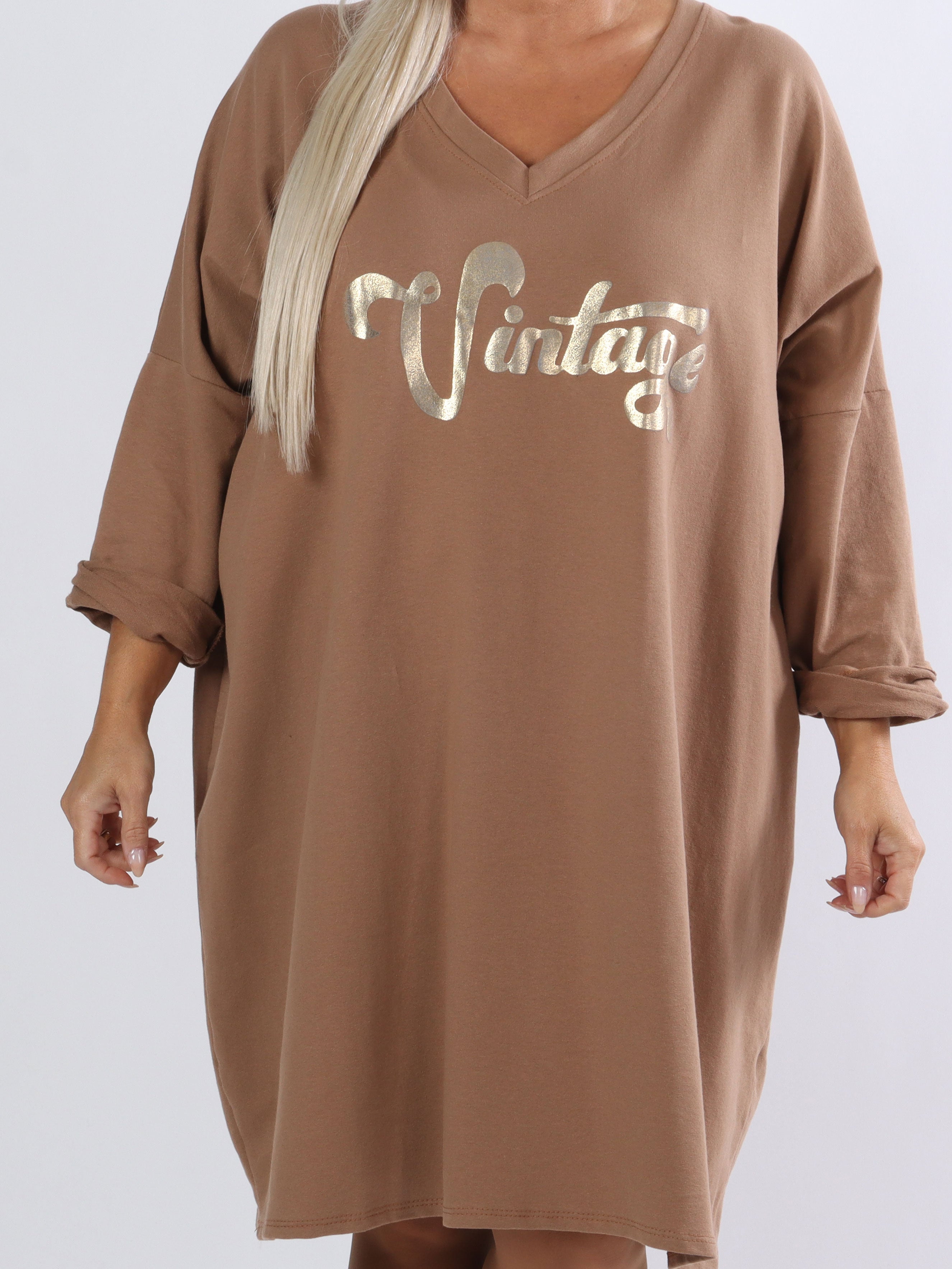 Liana - Plus size joggingklänning med guldtryck