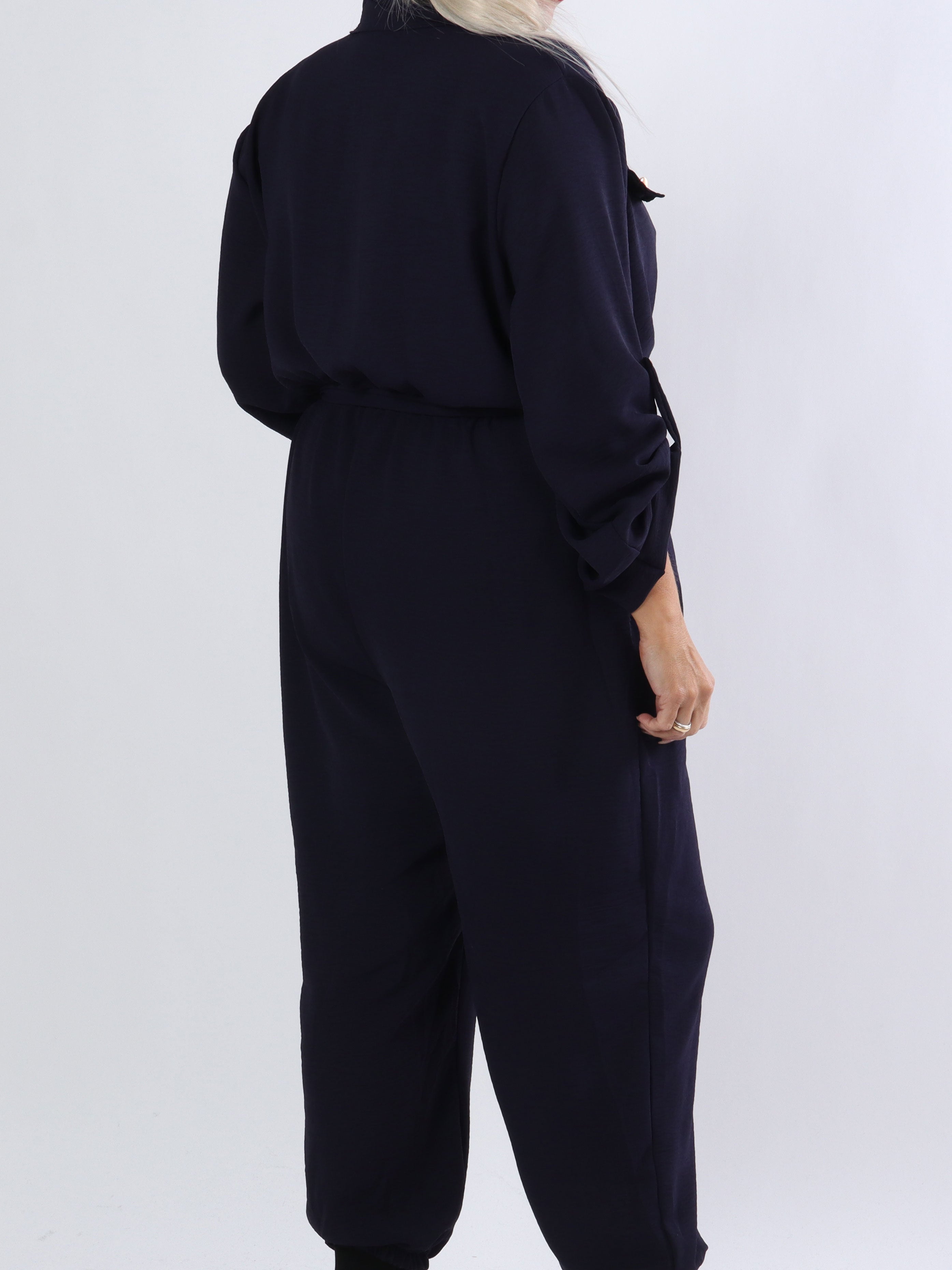 Malina Sleeve - Byxdräkt med guldknappar