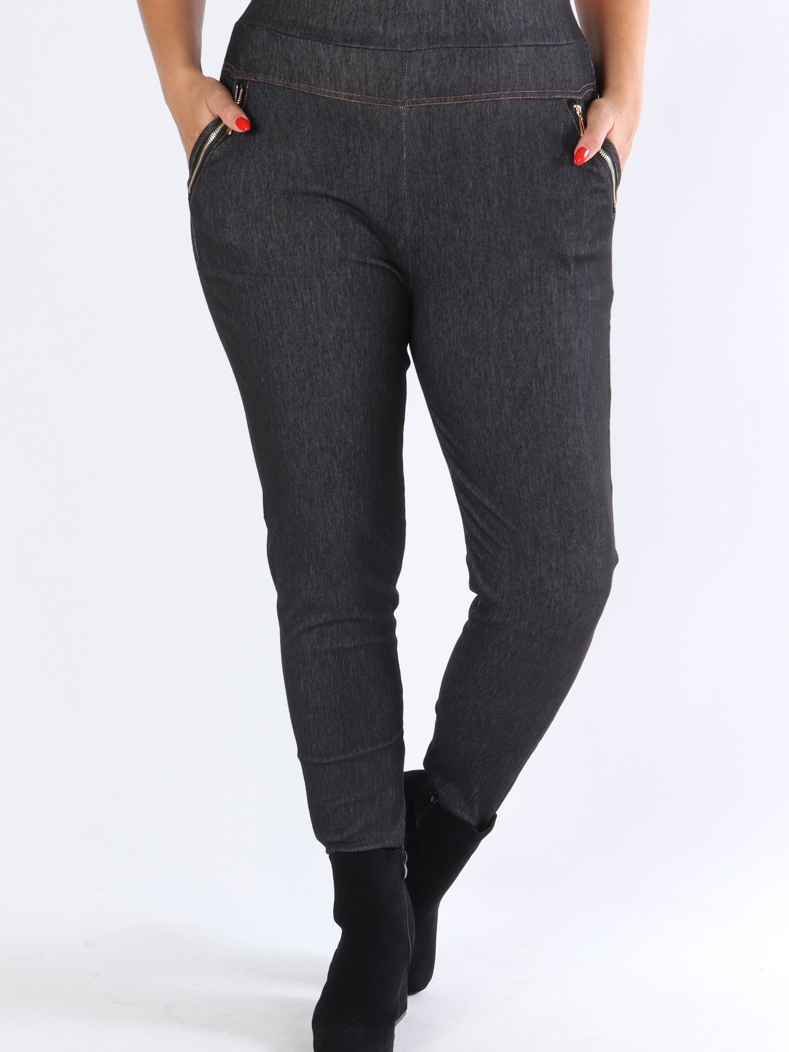 Serena - Supermjuka och stretchiga plus size leggings