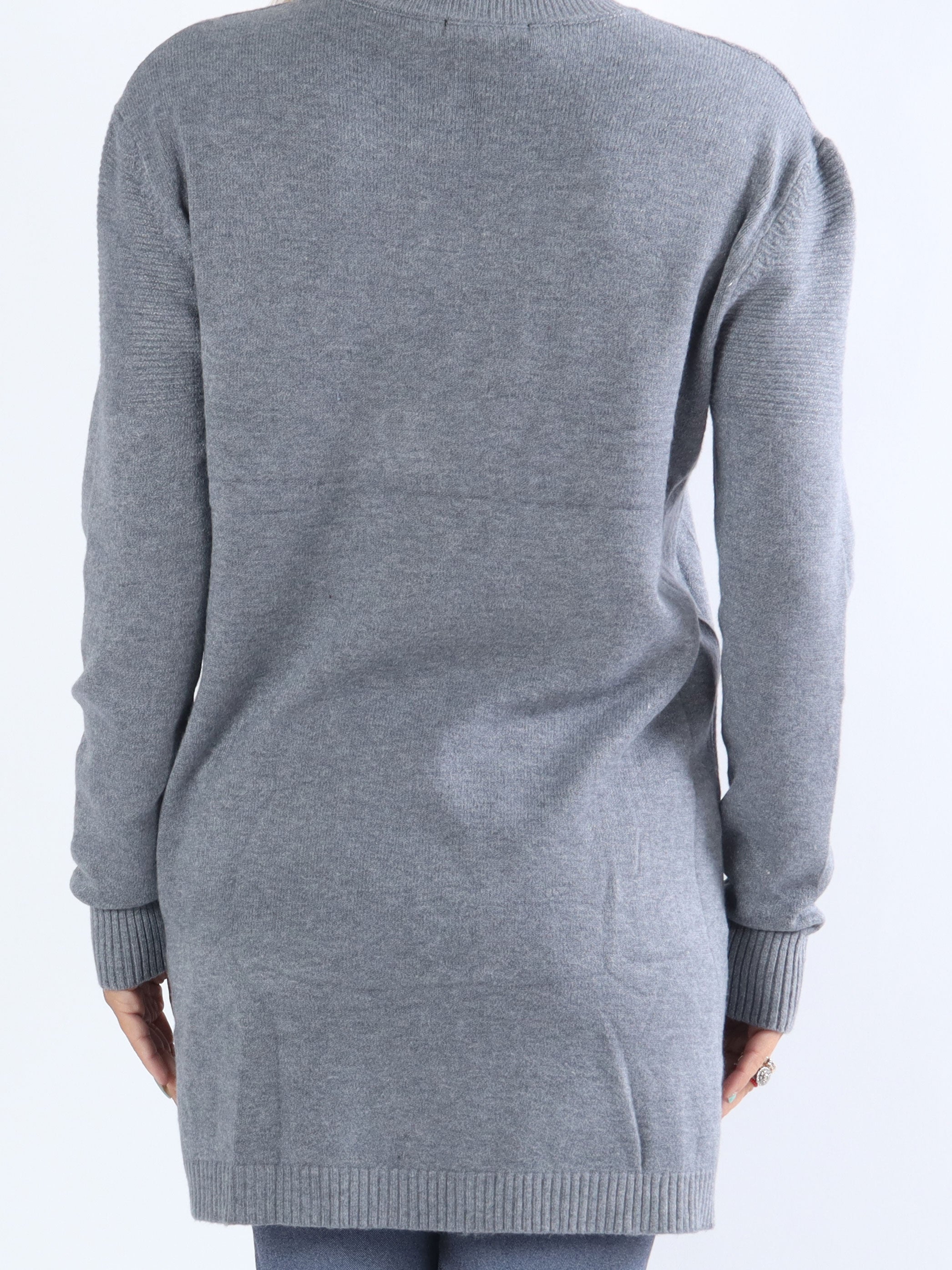 Lorena - Mjuk stickning med ribb och fickor