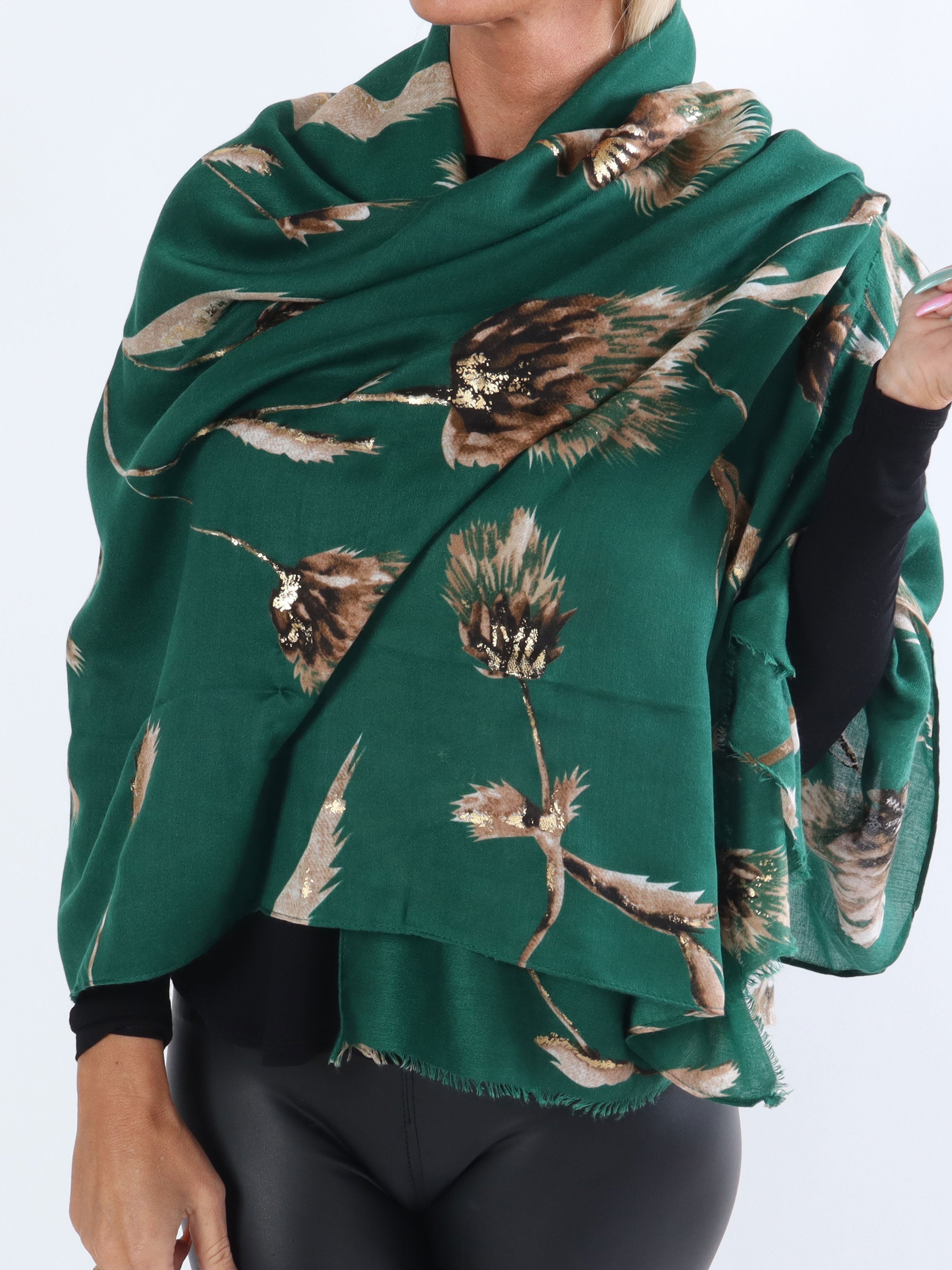 Vanessa - Stor halsduk med mönster och gulddetaljer