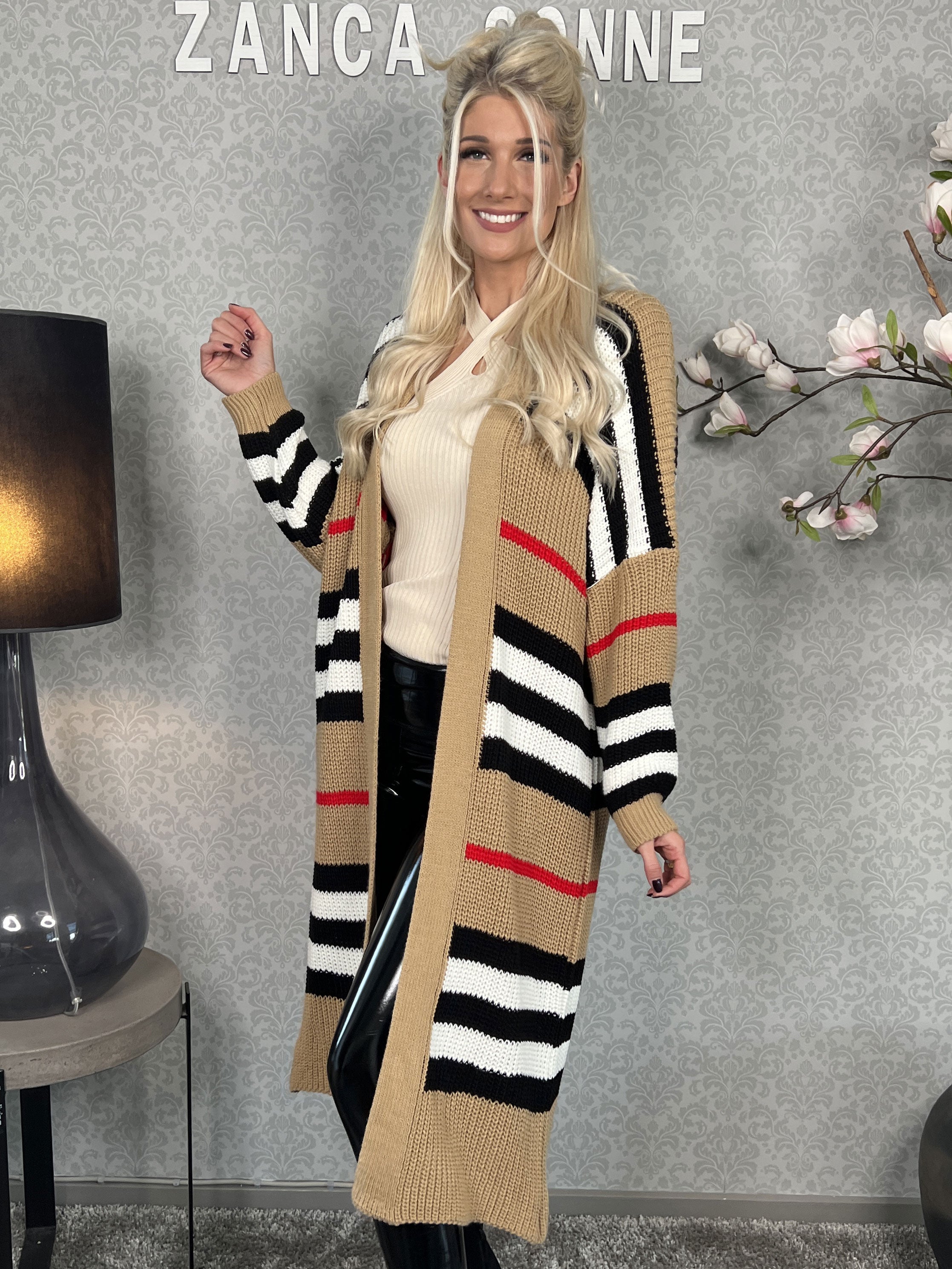 Mikla - Lång randig kofta i stickad