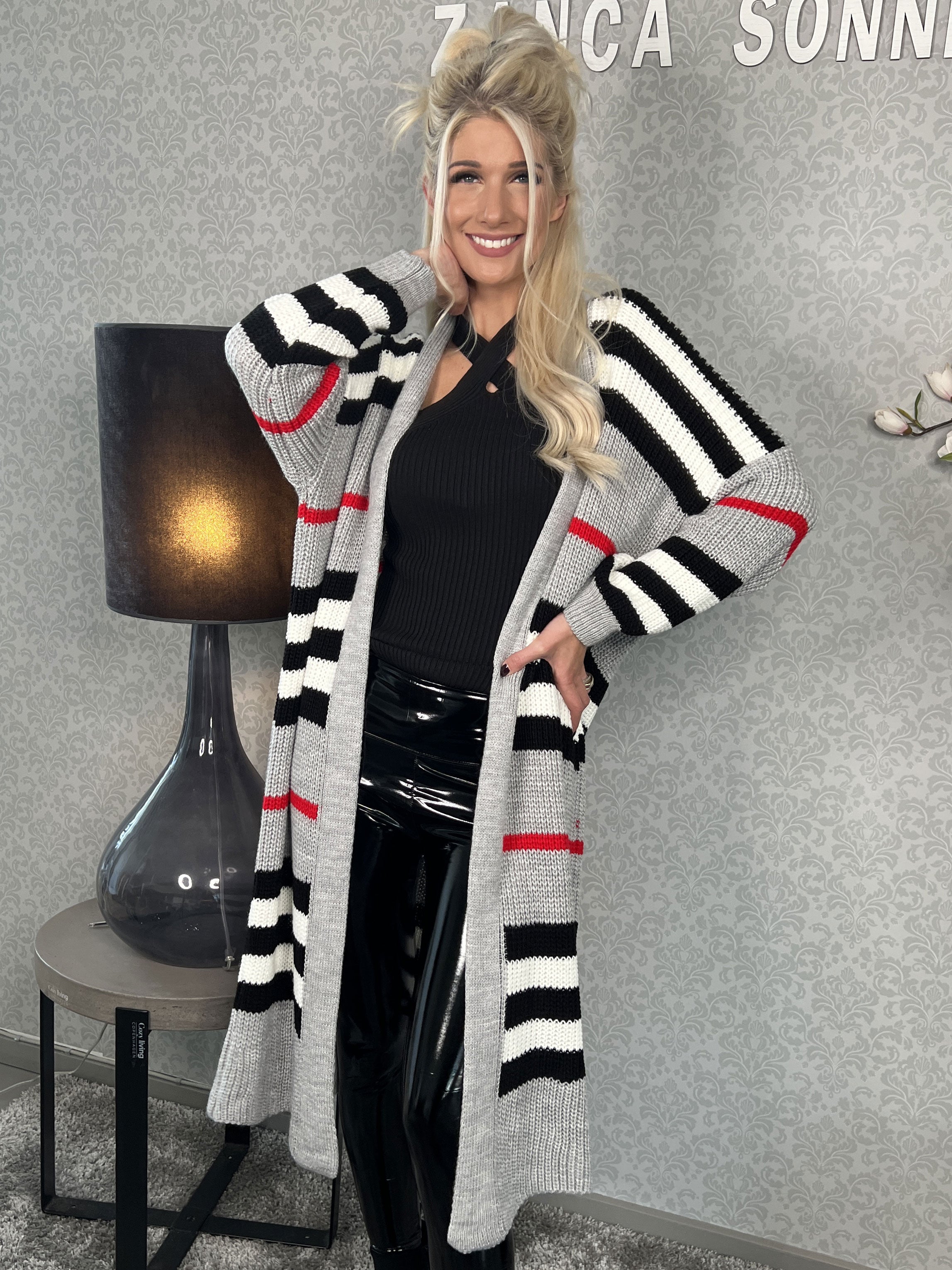 Mikla - Lång randig kofta i stickad