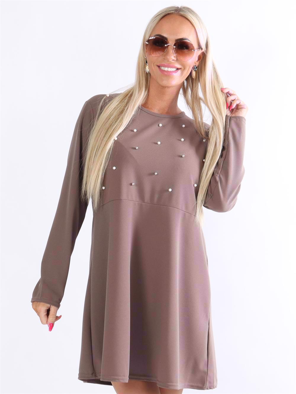 Diana - Klänning med pärlor och knä