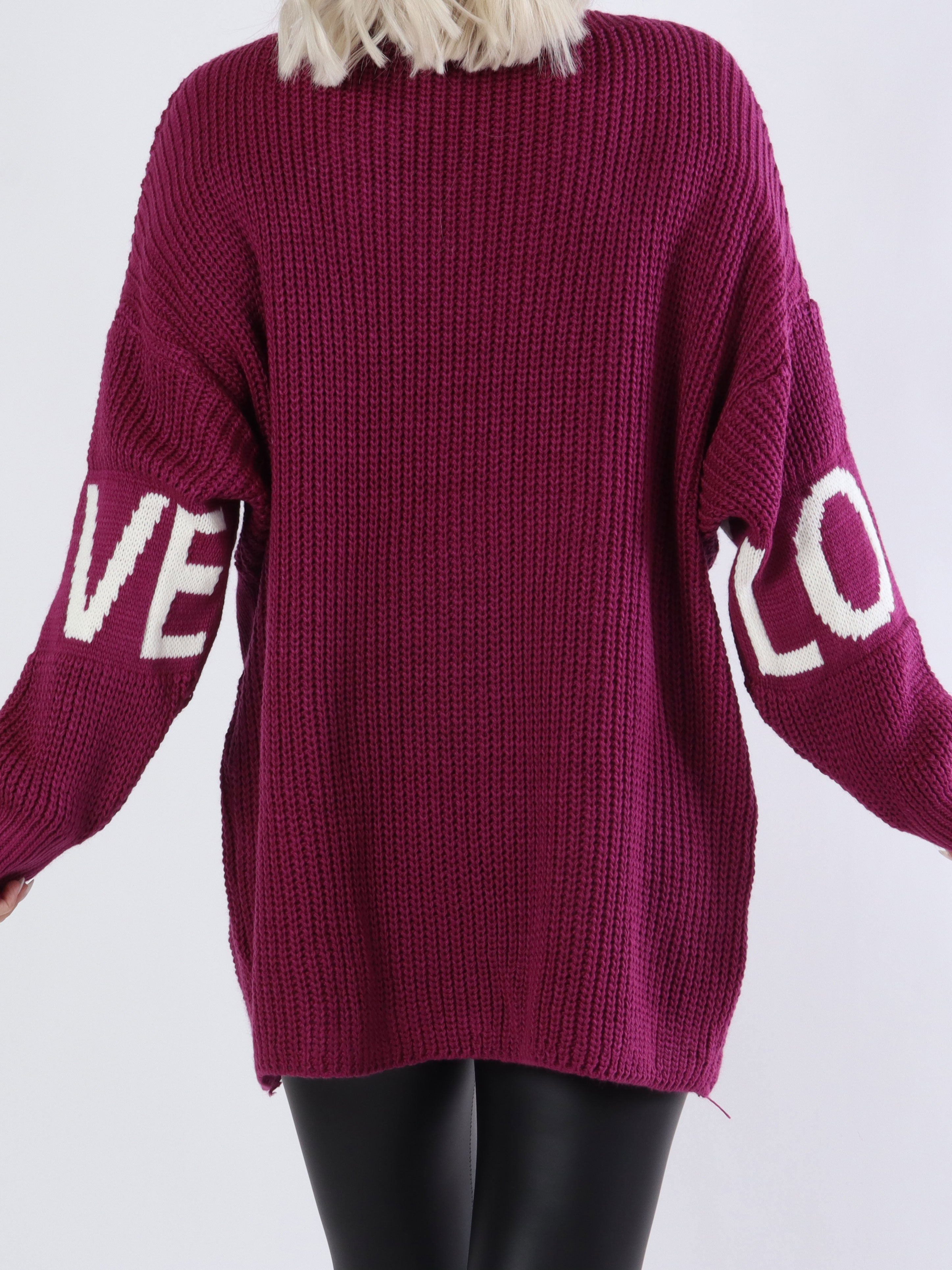 Elisa - Cool plus size stickad med text