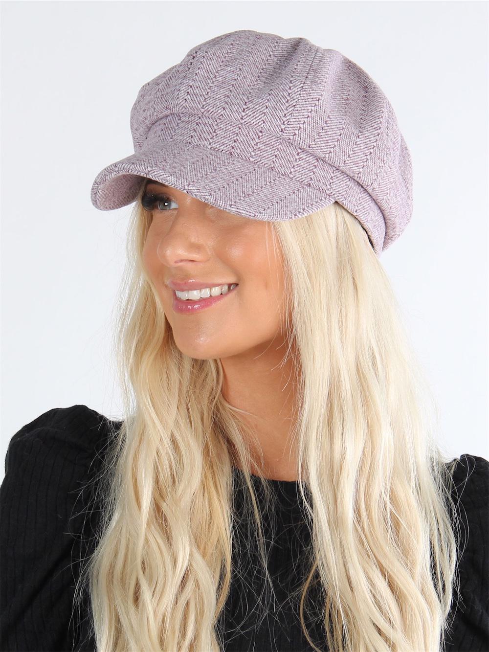 Abida - Beige mössa med kant i fin stickad look