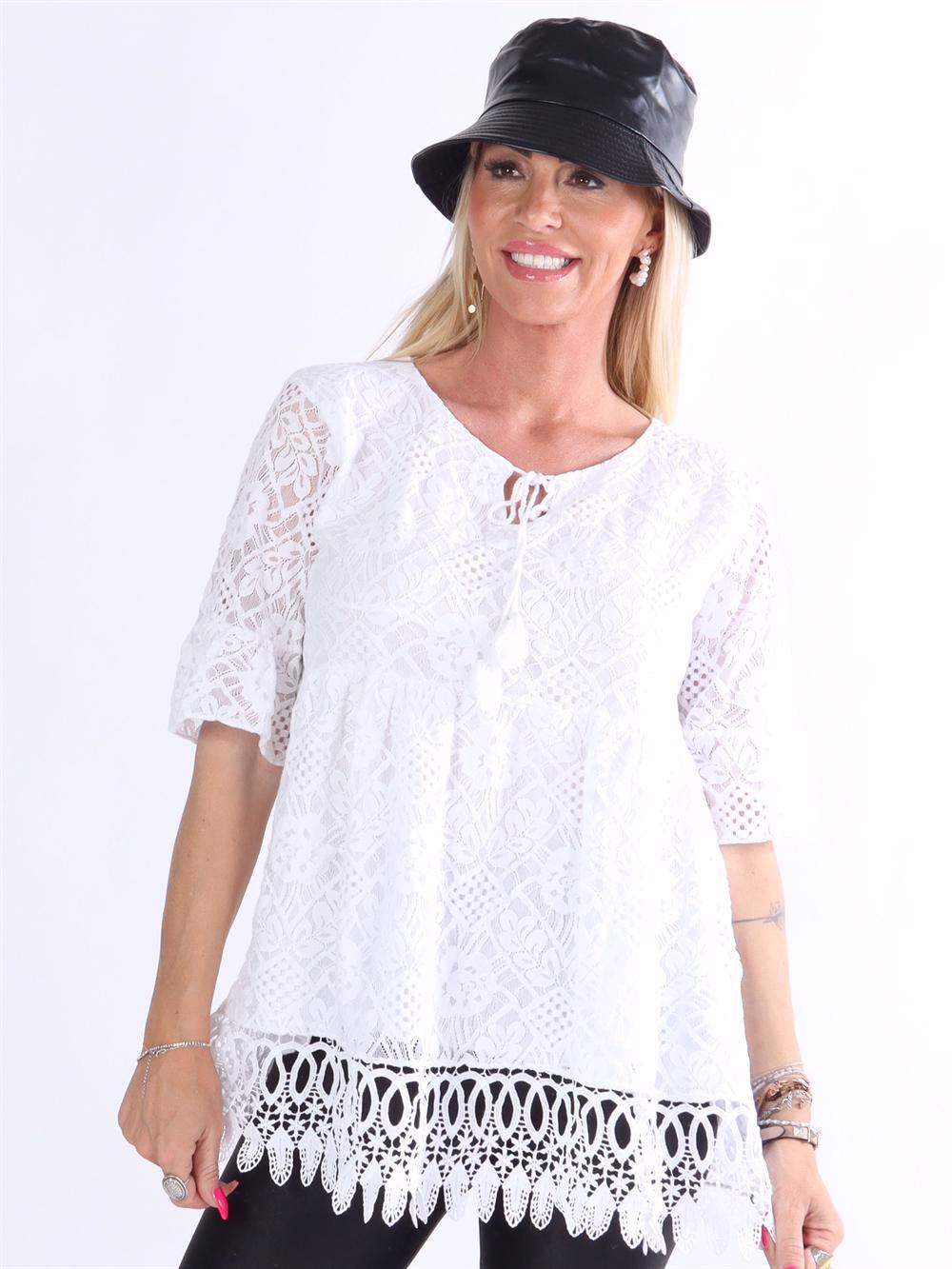 Janine - Svart tunika med hel spets