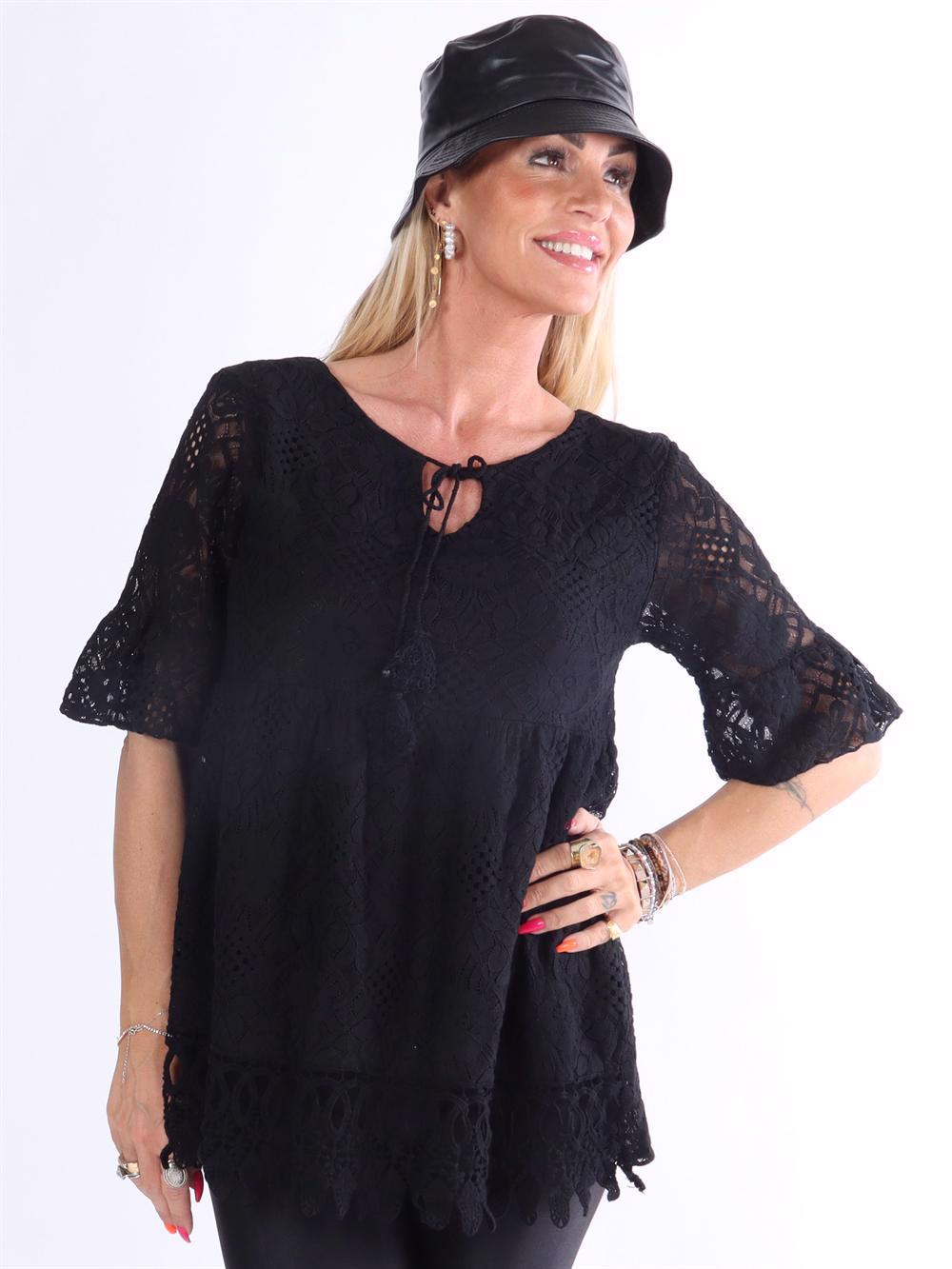 Janine - Svart tunika med hel spets