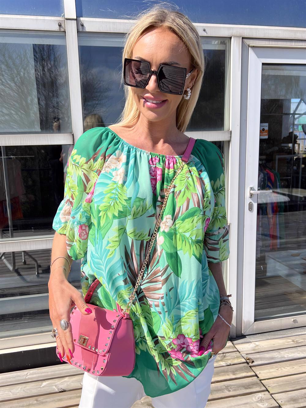 Jeila - Tunika i chiffong med blommigt tryck