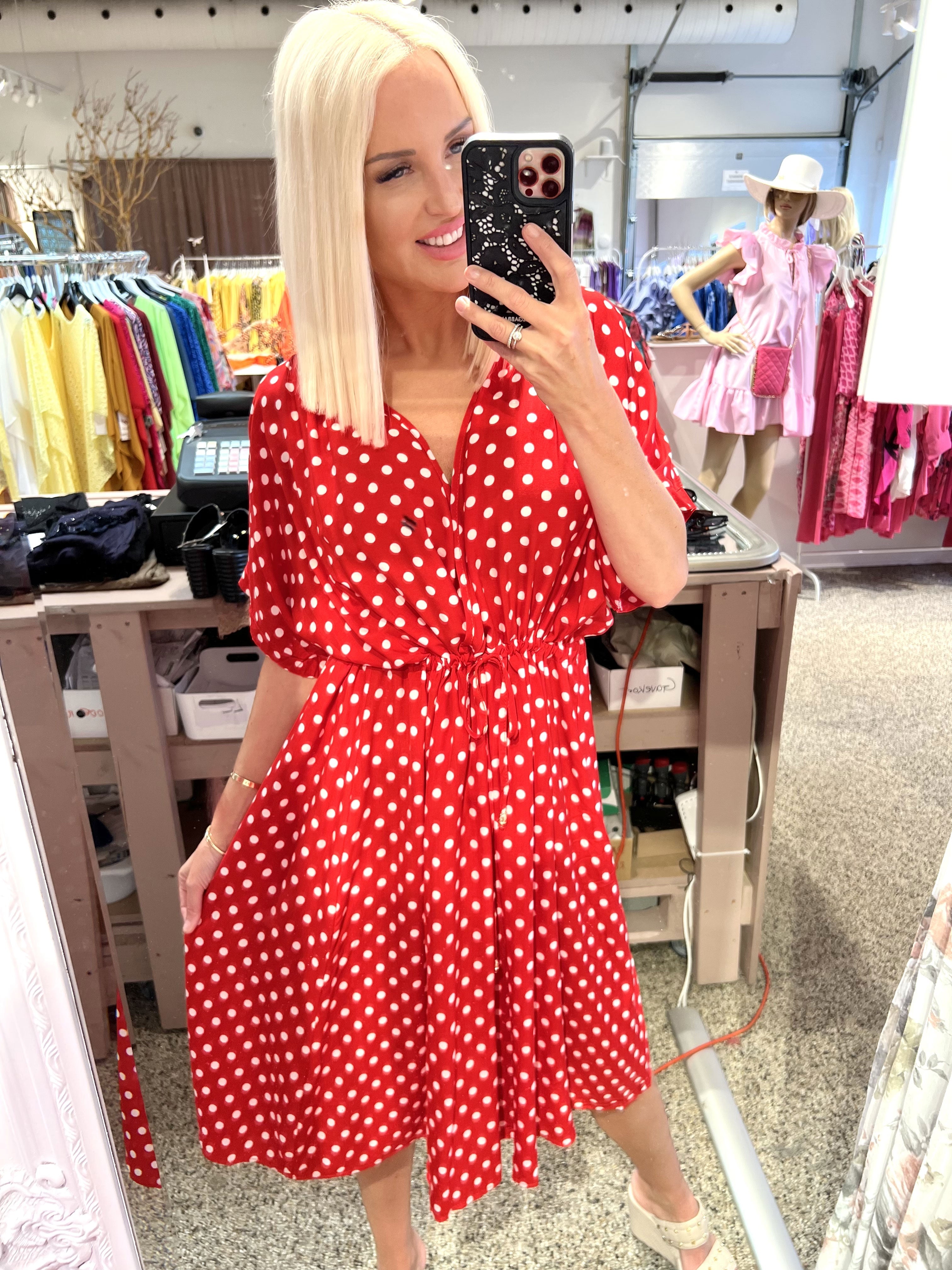 Jelena - Söt klänning med knytband