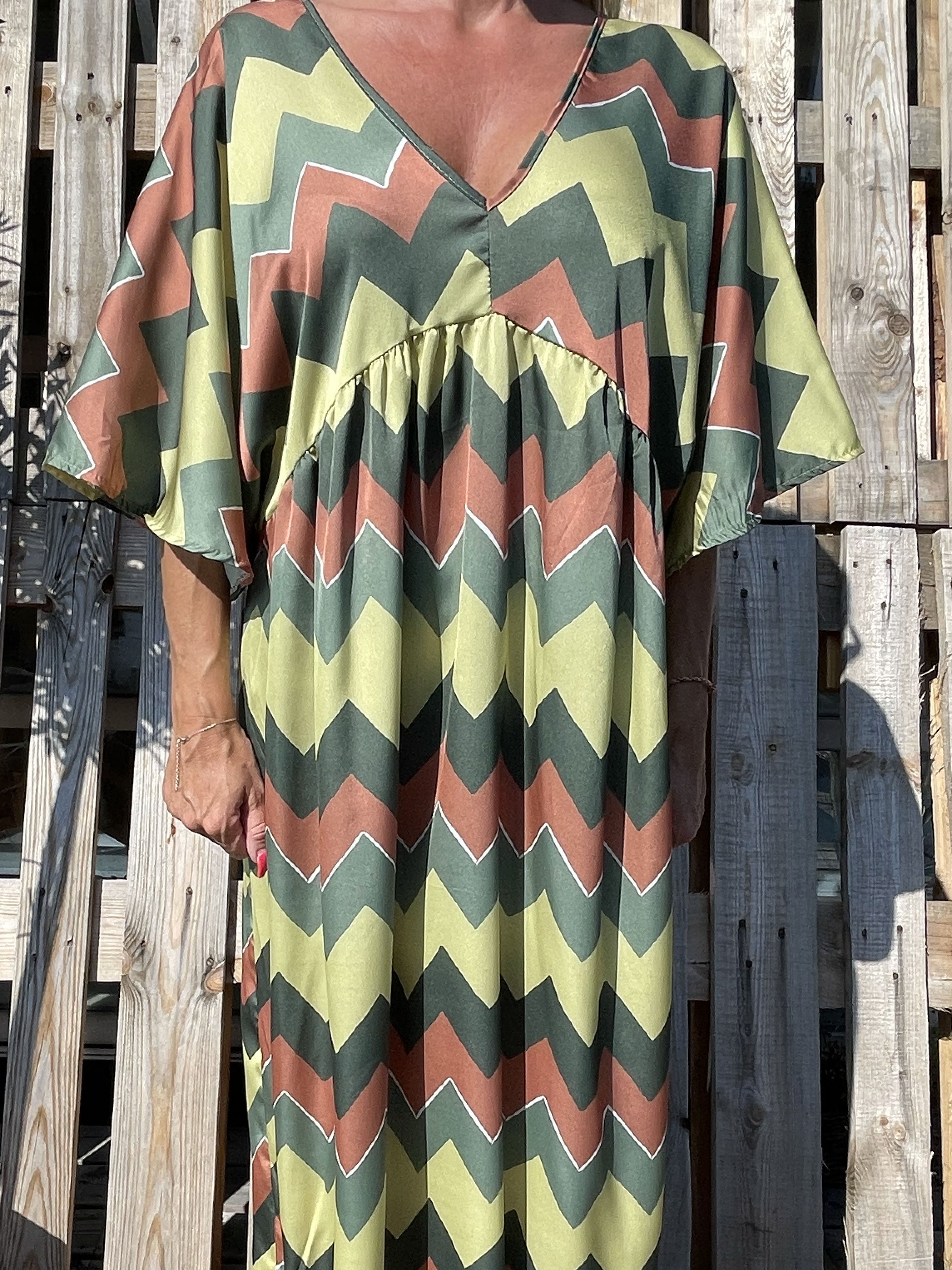 Johanna - Fin klänning med sicksackmönster