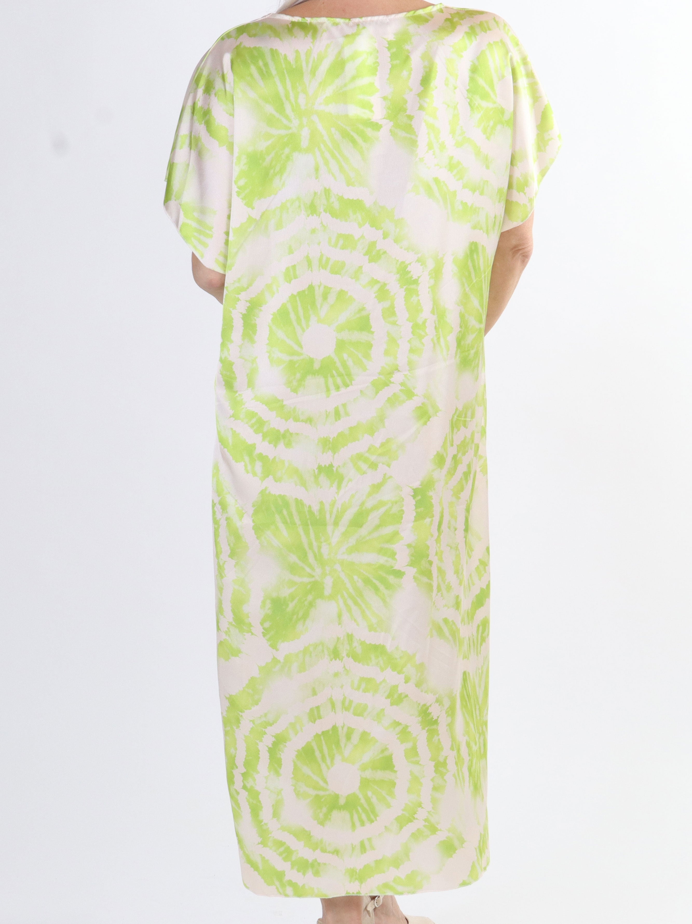 Juno Batik - Söt klänning i batikmönster i stora storlekar - Pink