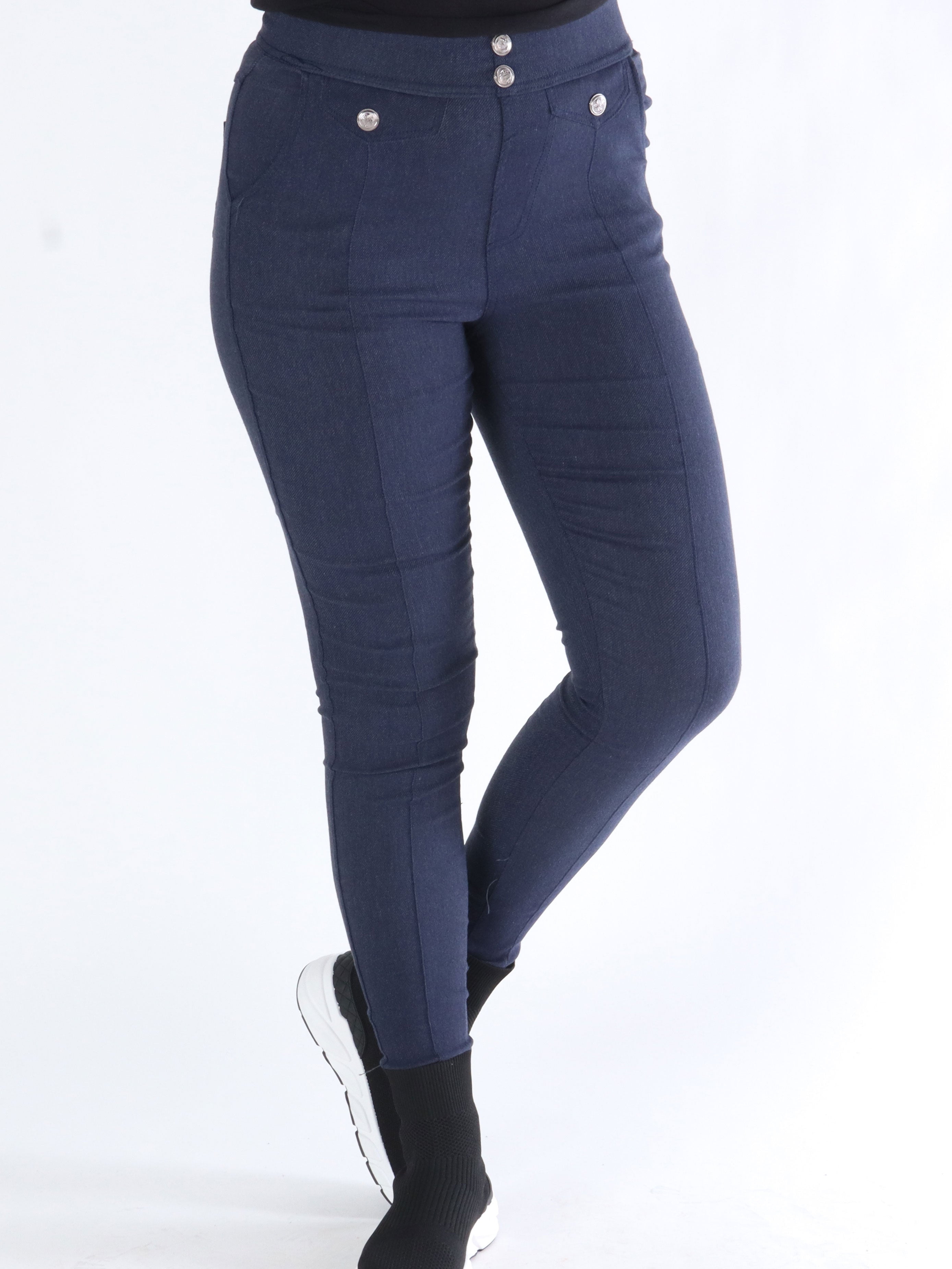 Kamma - Byxor med elastisk linning och silverknappar