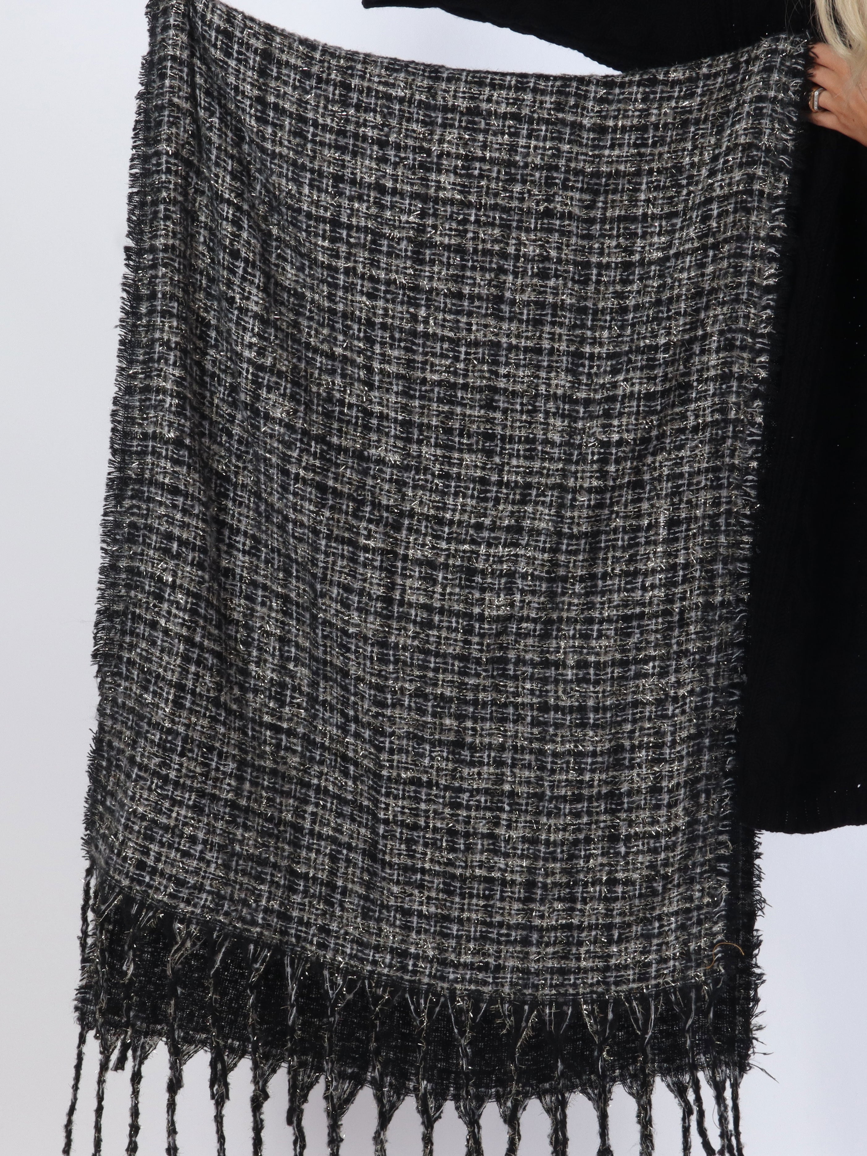 Karlie - Mjuk halsduk med glimmertrådar - Beige