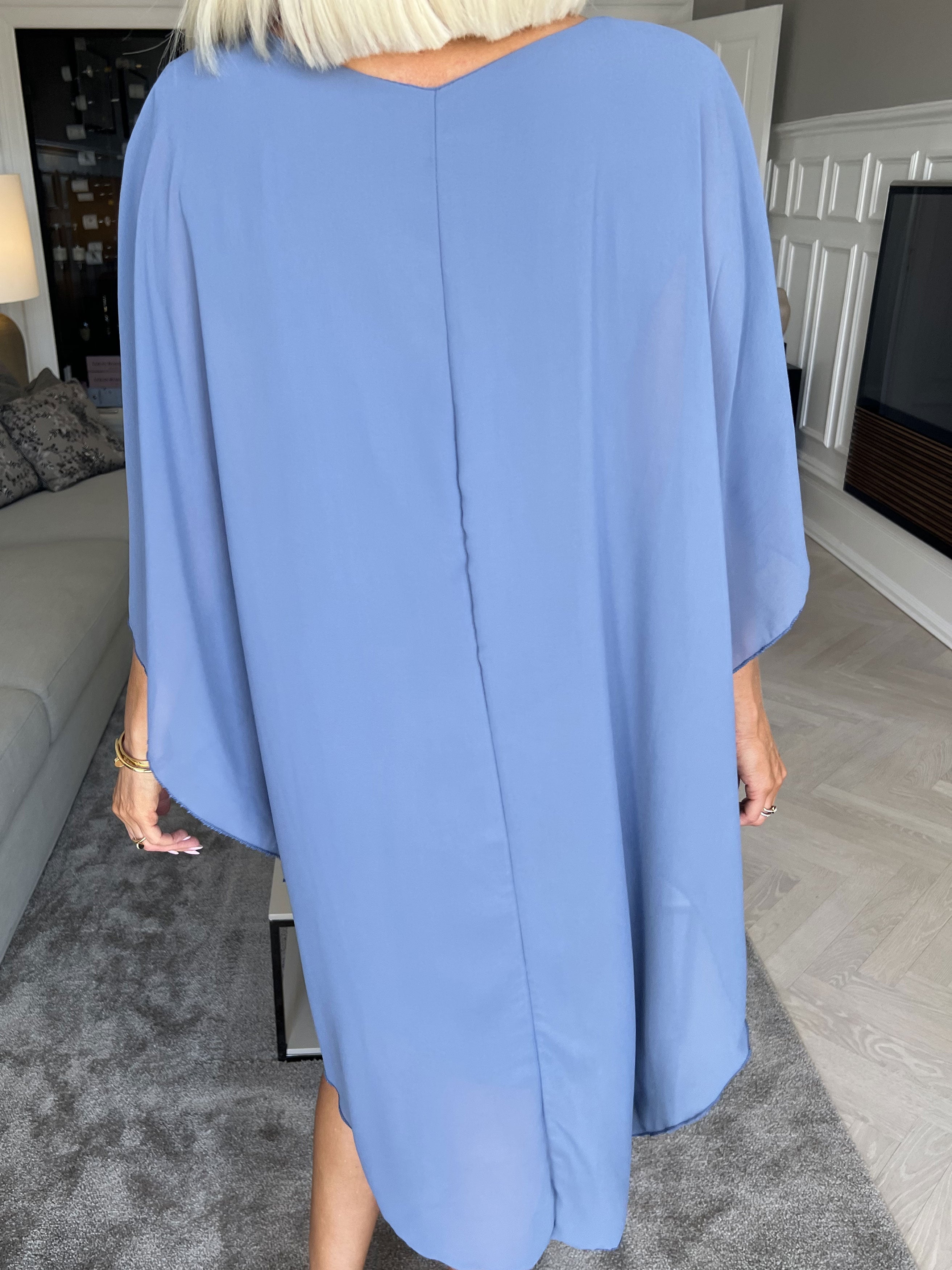 Kenya Crystal - Tunikaklänning med chiffonglager och mockborttagning - Light blue