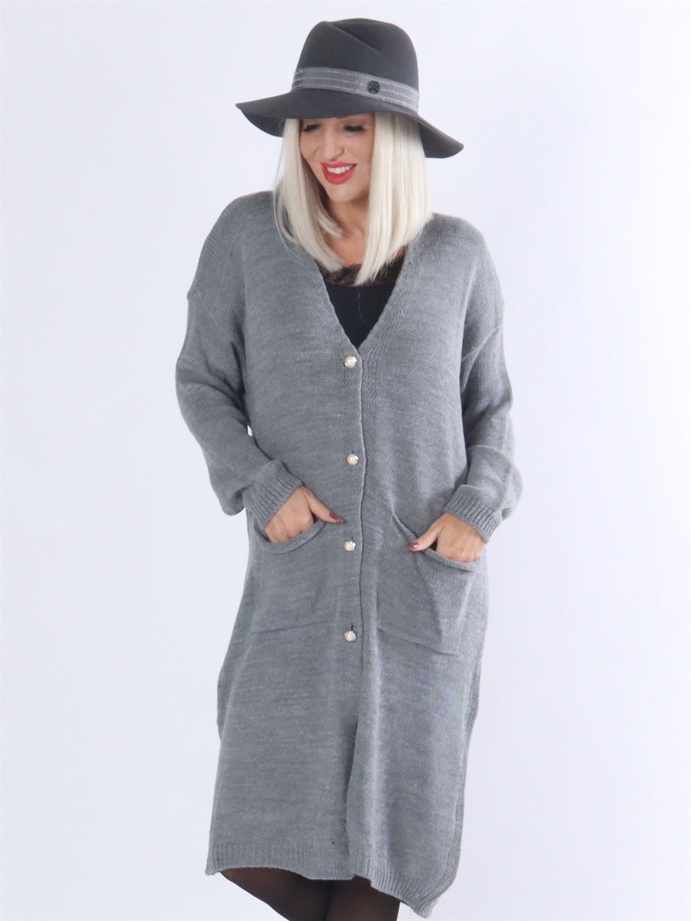 Kirara - Stickad kofta med pärlknappar