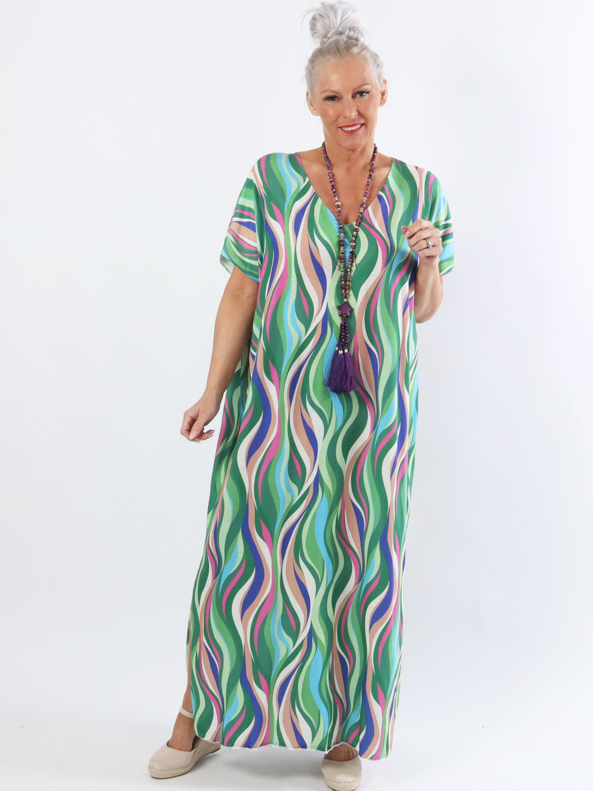 Kirsa long - Lång mjuk plus size i mångfärgat tyg - Green