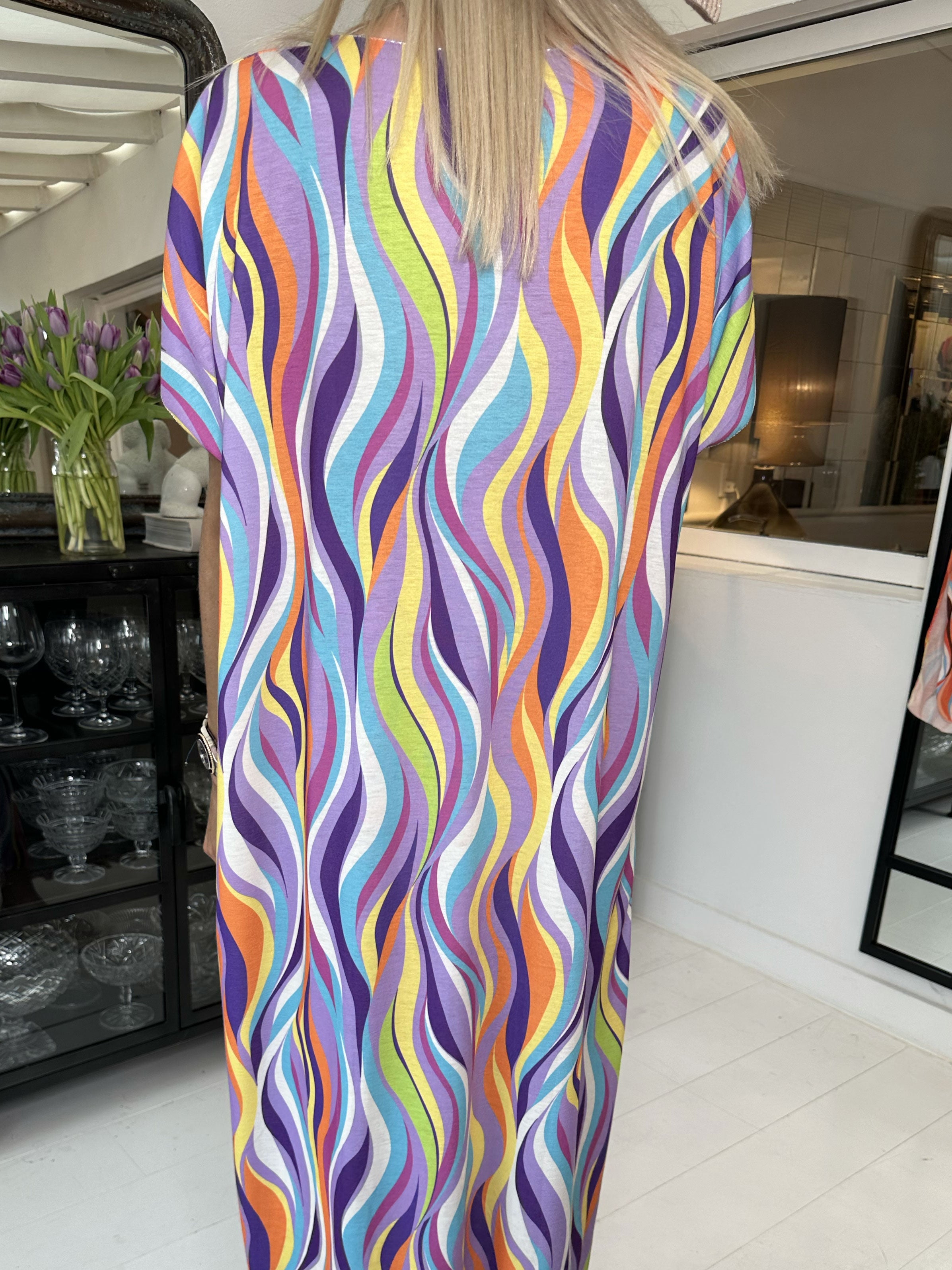 Kirsa long - Mångfärgad lång klänning i mjukt tyg